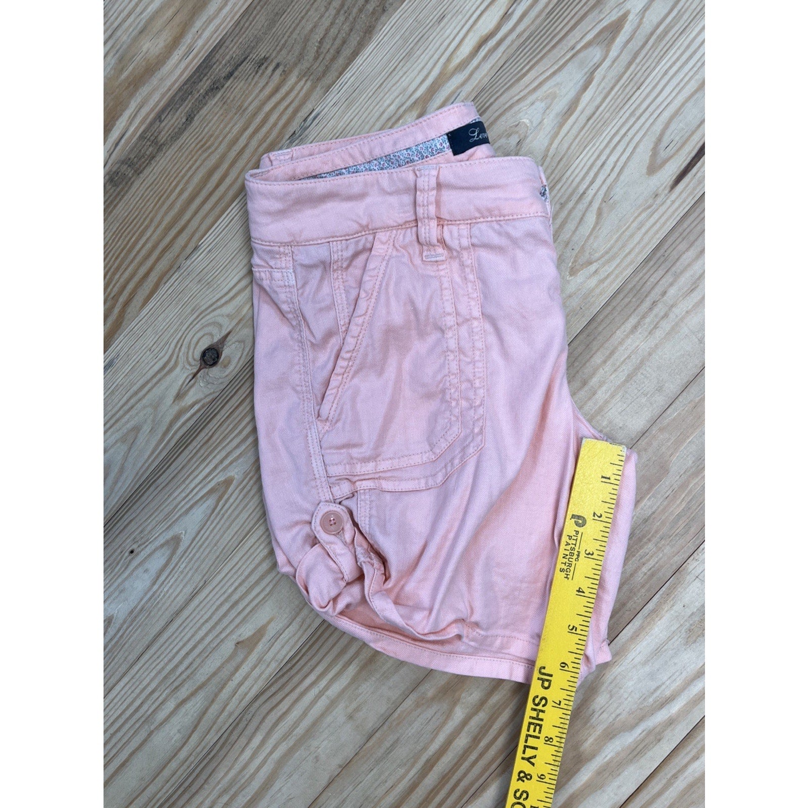 ANTHROPOLGIE Level 99 Pink Roll Tab Shorts Size 26 Womens