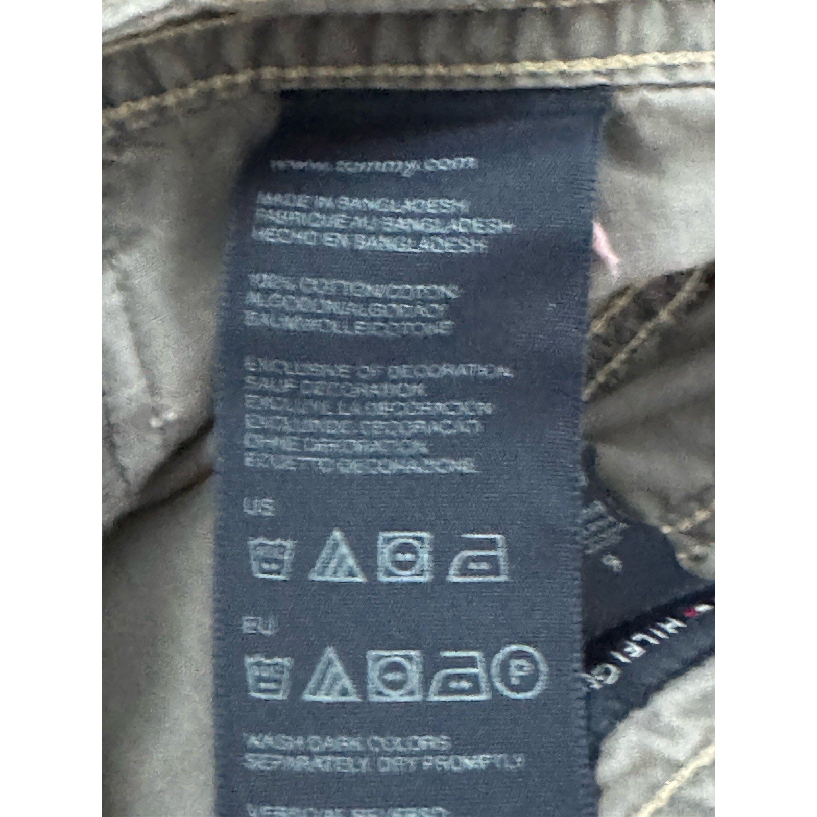 Tommy Hilfiger Shorts Women’s Size 6 Rolled Cuff Cargo Pockets Rip Stop Khaki