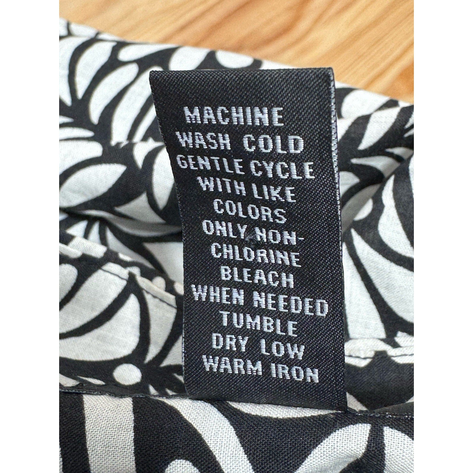 INC. Floral Black And Ivory Pattern 100% Cotton Skirt Women’s 6 Petite NWT