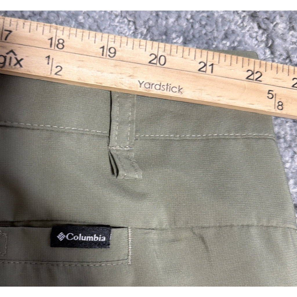Columbia Silver Ridge Green Omni-Shade UPF 50 Utility Shorts Women's Size 22 NWT