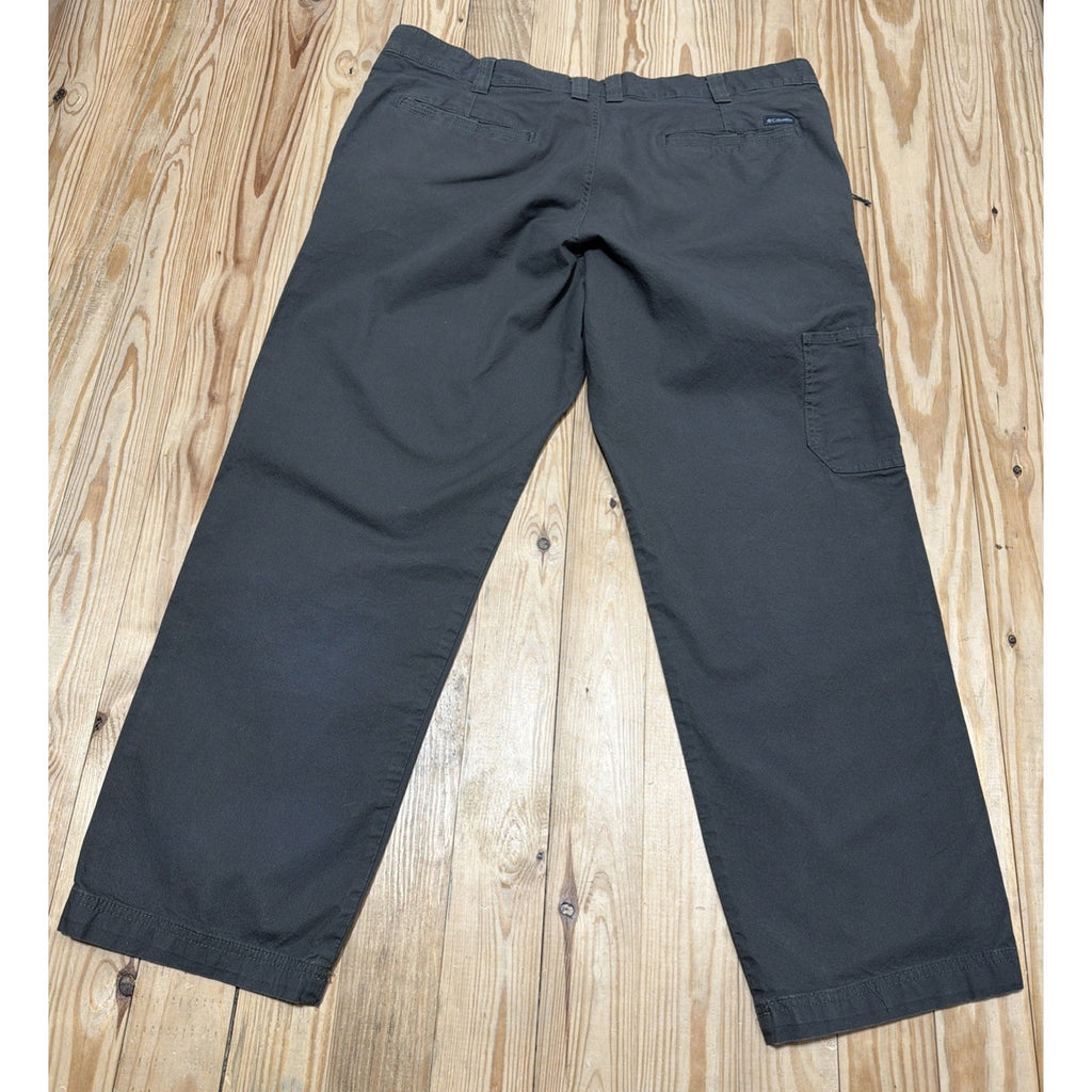 Columbia Pants Men’s 40/30 Regular Fit Cargo Green Cotton Stretch Flat Front