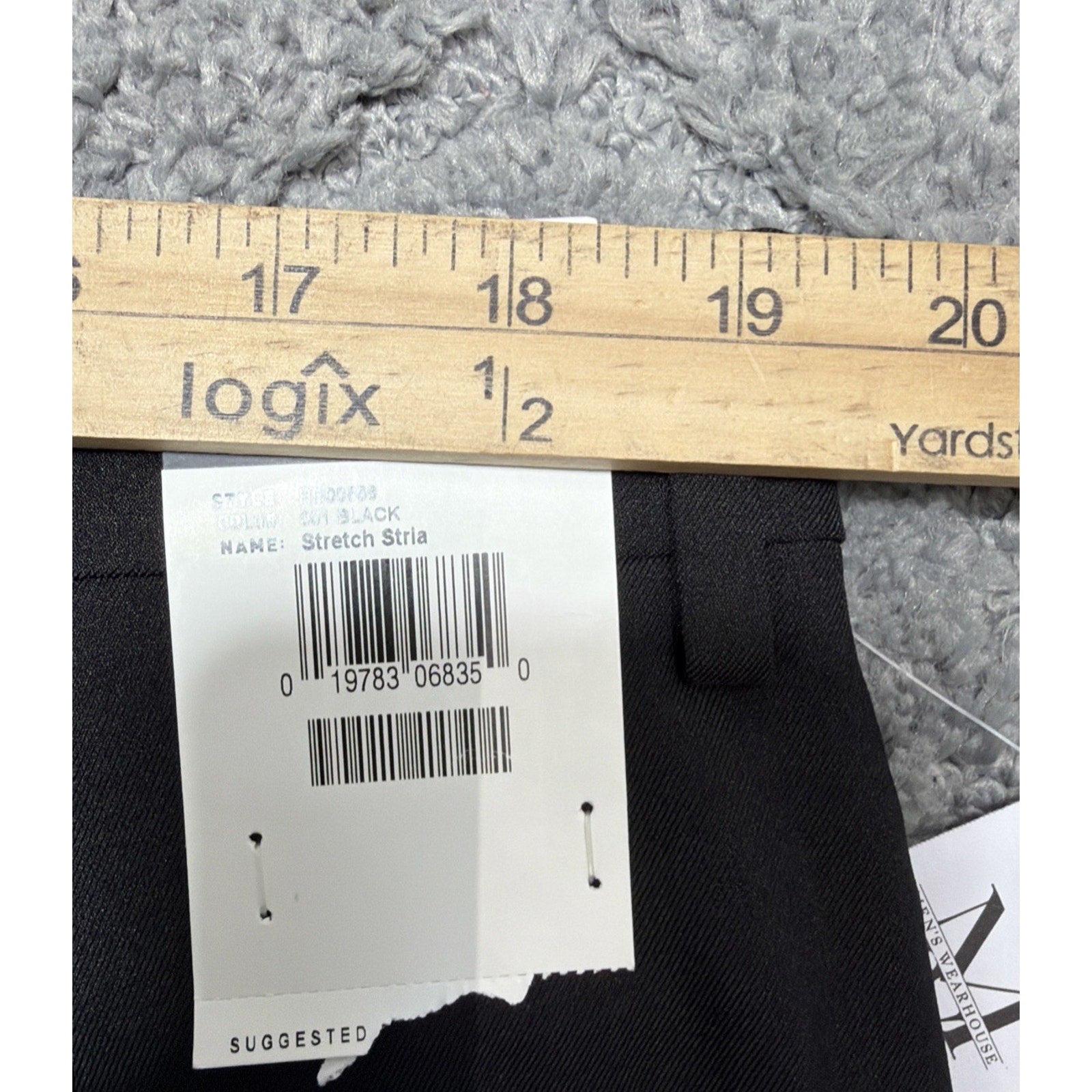 Haggar Mens Slim Fit 4-Way Stretch Flat Front Pants Black 38x32 New