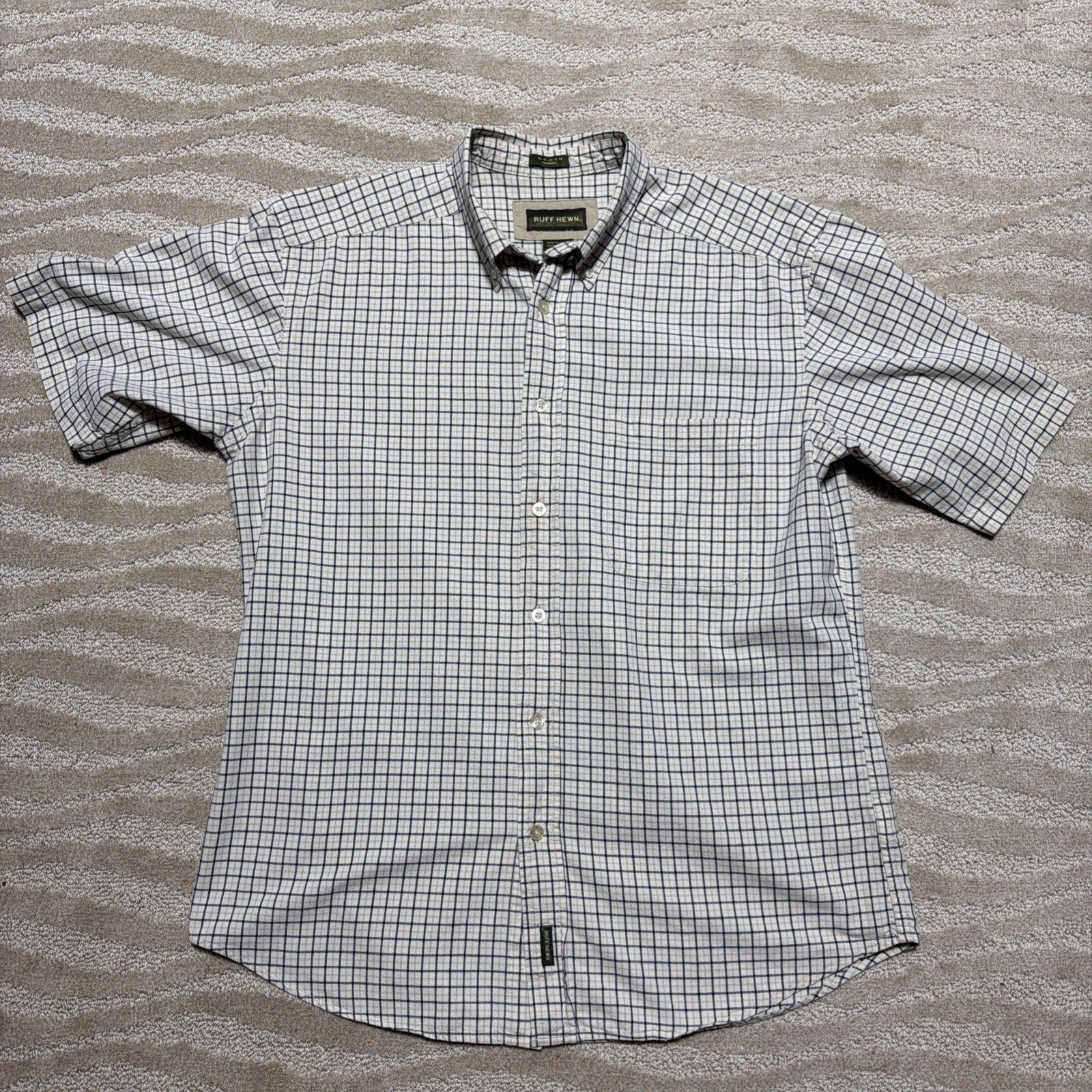 Ruff Hewn Men’s Short Sleeve Plaid Button Down Shirt Size Large Outdoors Casual