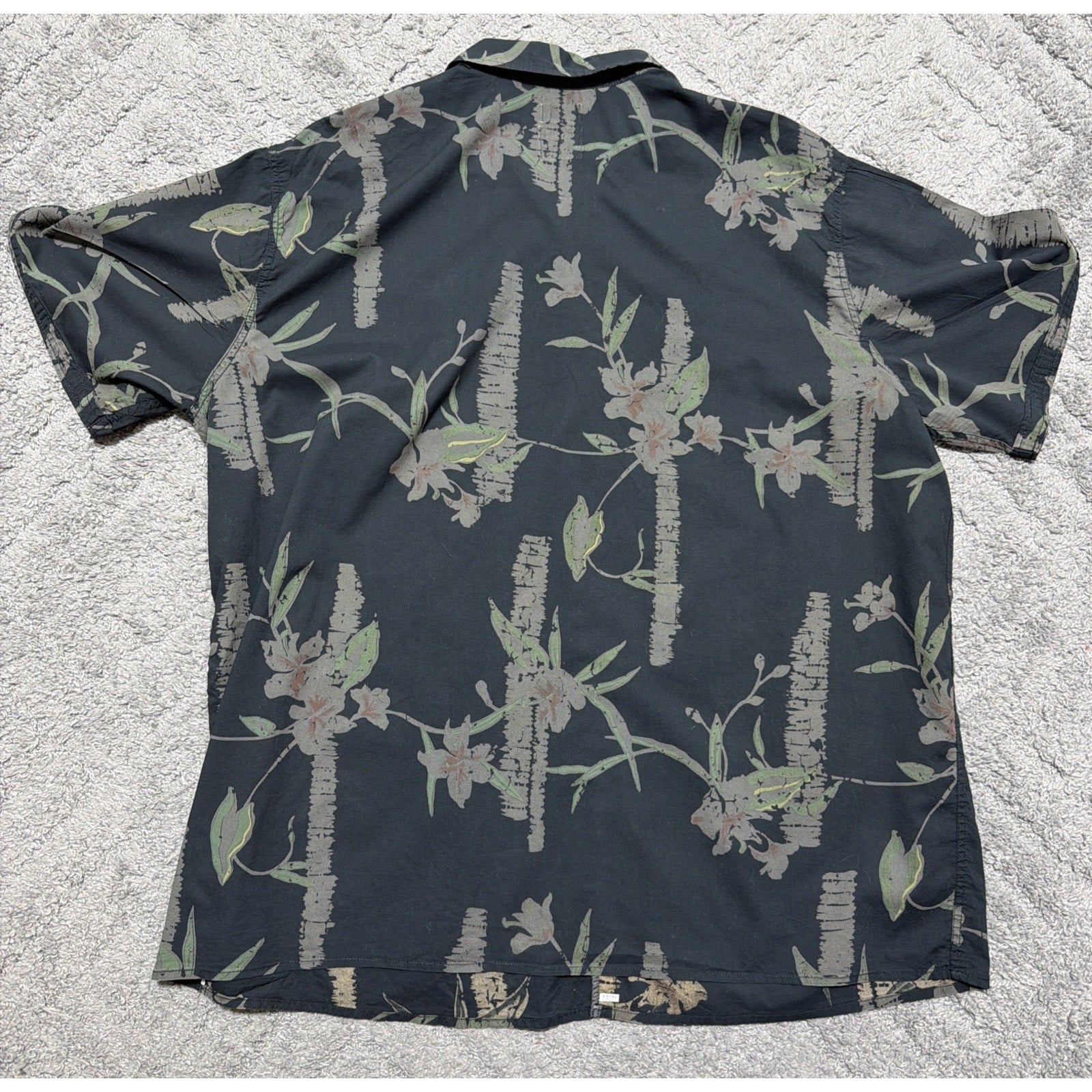 Buffalo David Bitton Shirt Mens XL Black Floral Button Up Short Sleeve Hawaiian