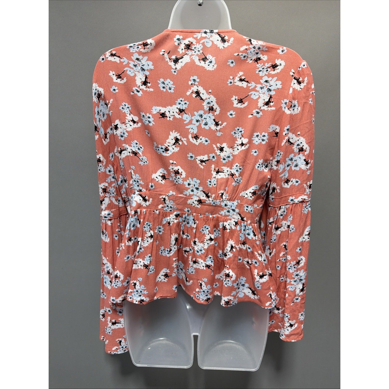 Jack by BB Dakota Tiger Lily Floral Poppy Coral Bell Sleeve Blouse Size Small