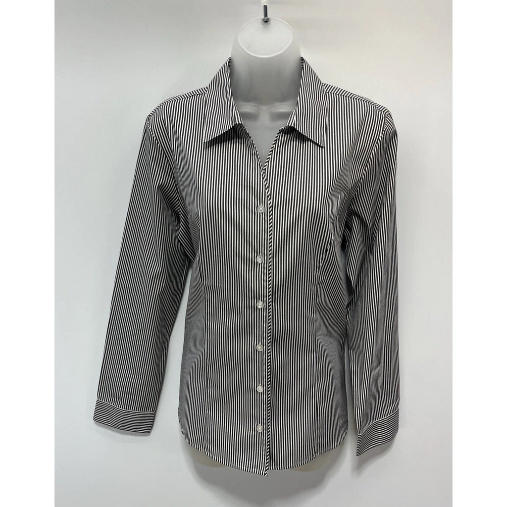 NWT Christopher Banks Top Blouse Shirt Wrinkle Resistant Long Sleeve Gray M