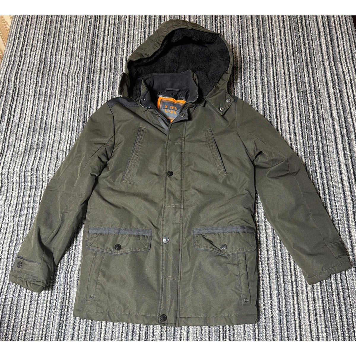 URBAN REPUBLIC WATERPROOF QUILTED LINED PARKA JACKET FAUX FUR HOODED BOYS L