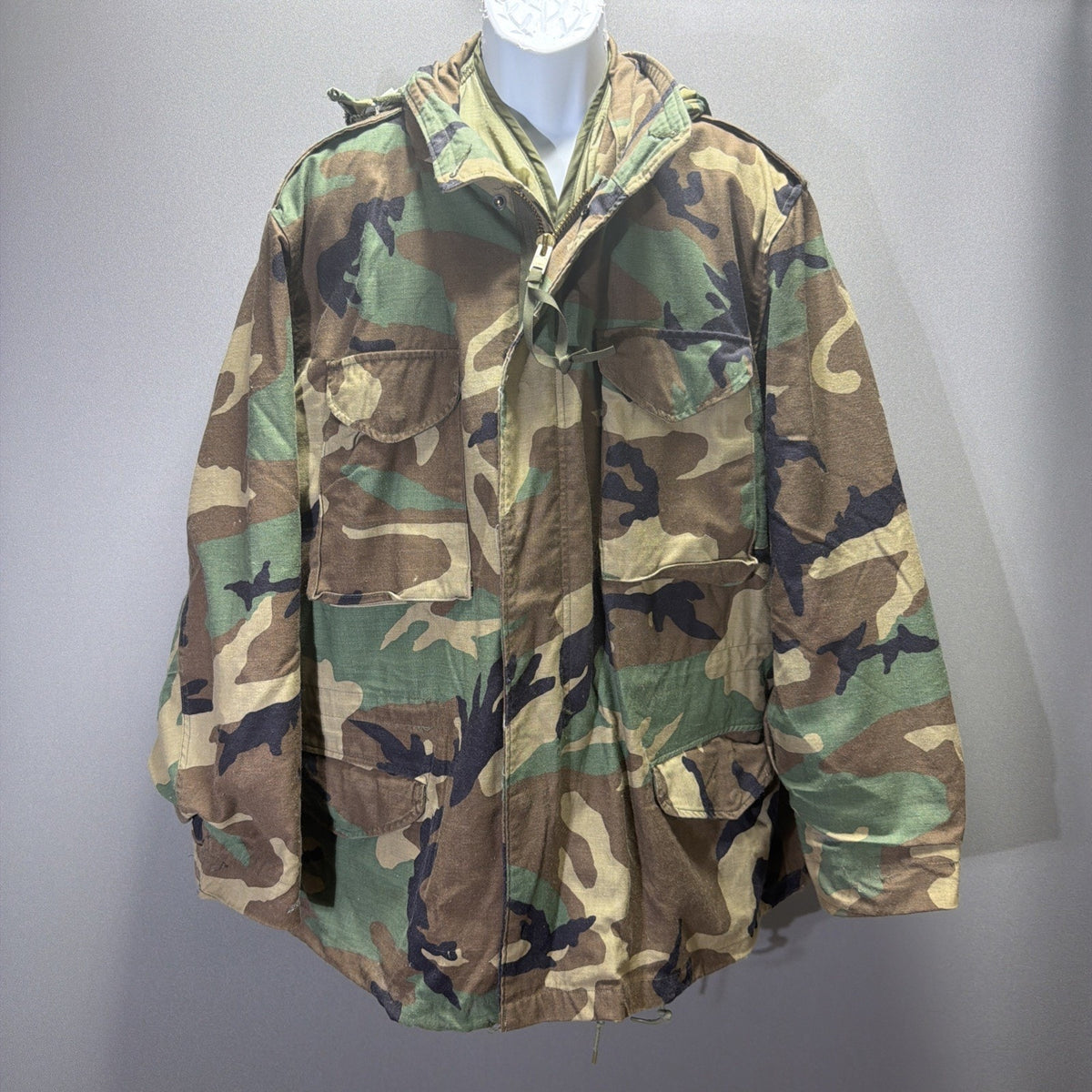 VTG USA Army M65 Field Jacket Mens M Woodland Camo Military Coat Outdoor Utility