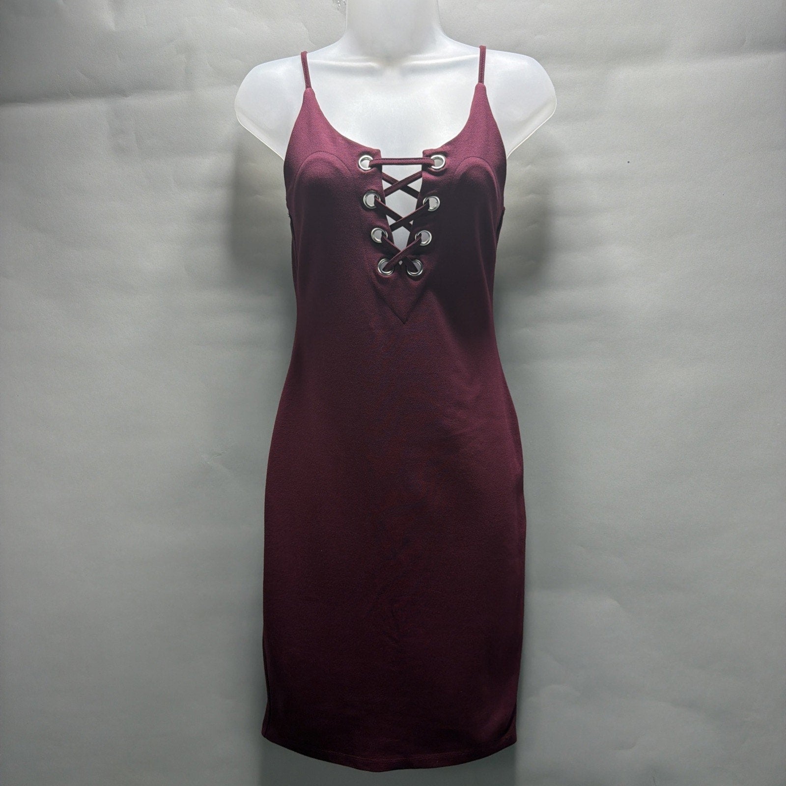 Haute Monde burgundy red cocktail party dress size Small Stretch