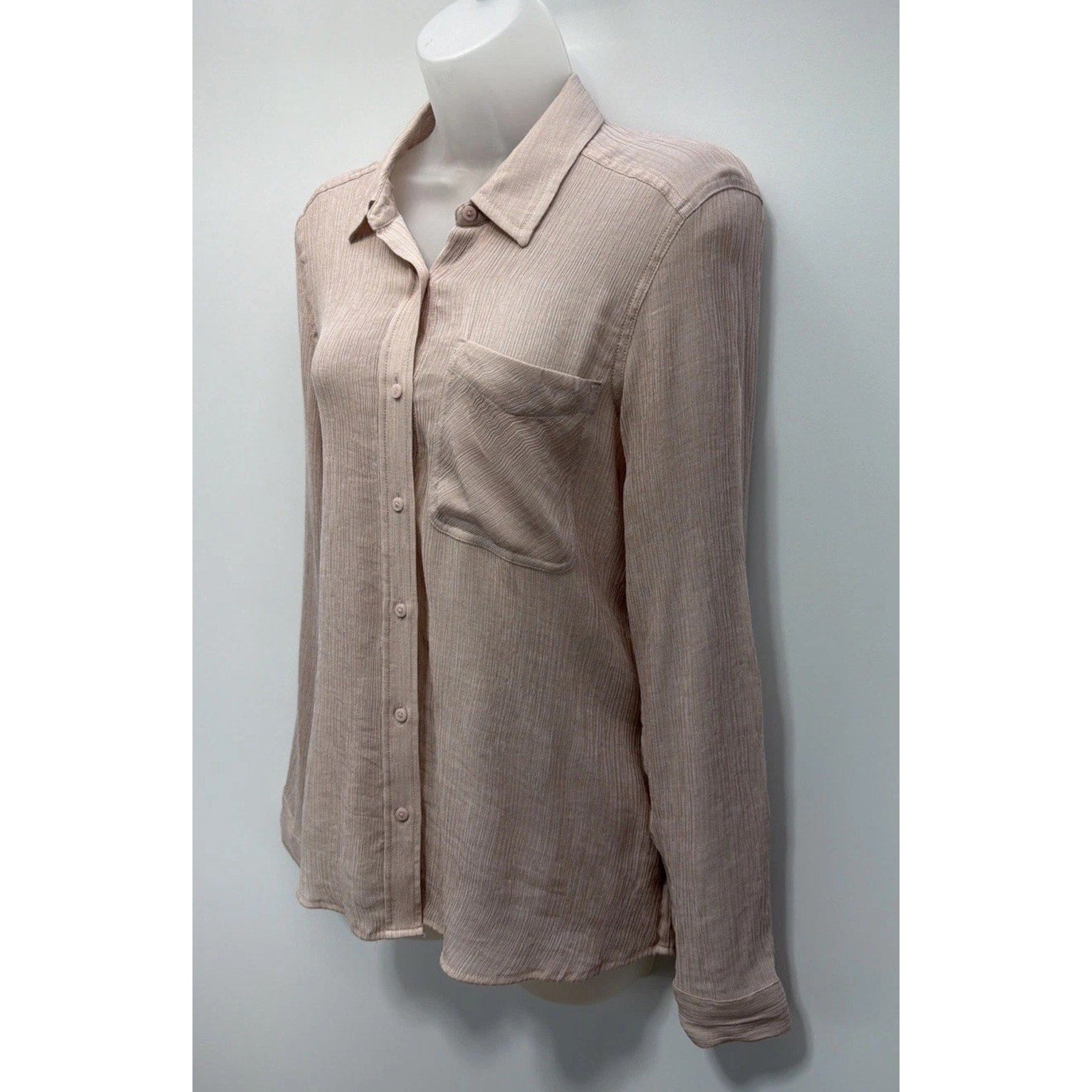 Express One Pocket Button-Up Boyfriend Shirt Size Medium