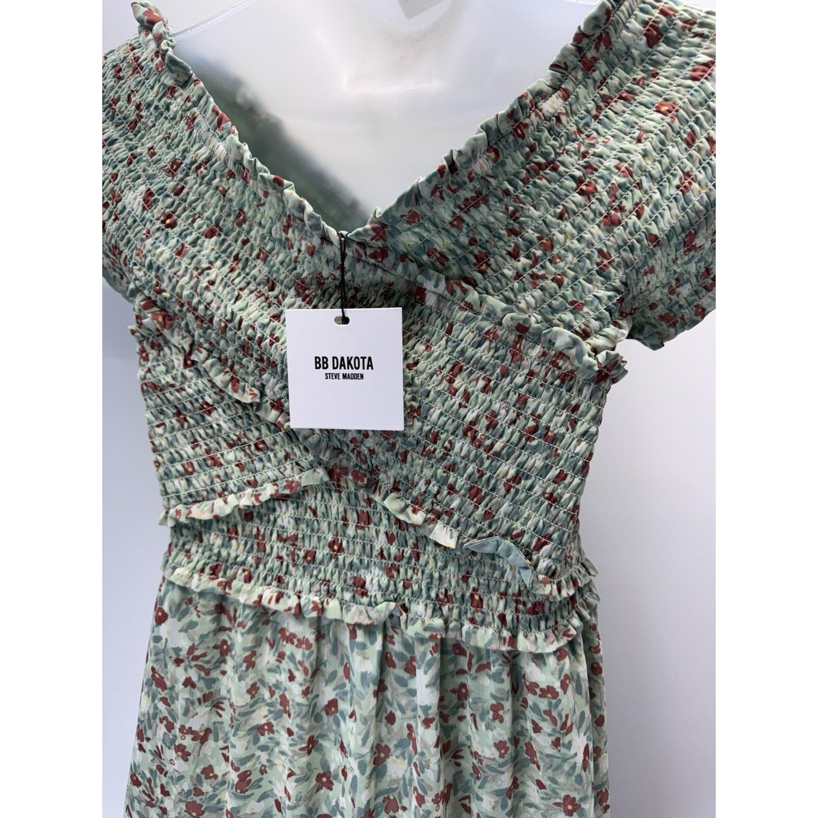 BB DAKOTA Joie De Vivre Midi Dress Steve Madden Small Floral Smocked Tiered
