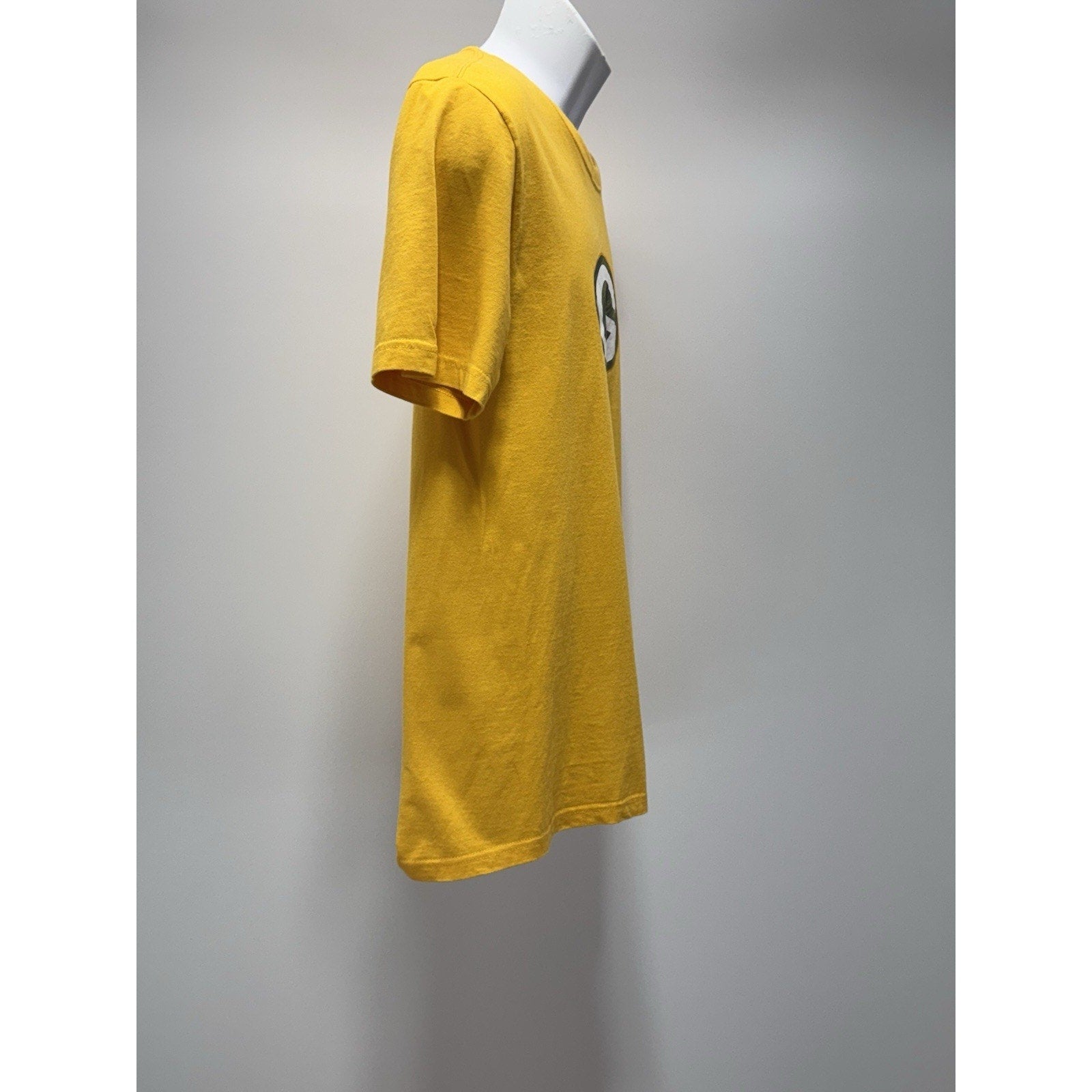 Nike On Field Green Bay Packers Yellow Men's Dri Fit T-Shirt Size Small -spots