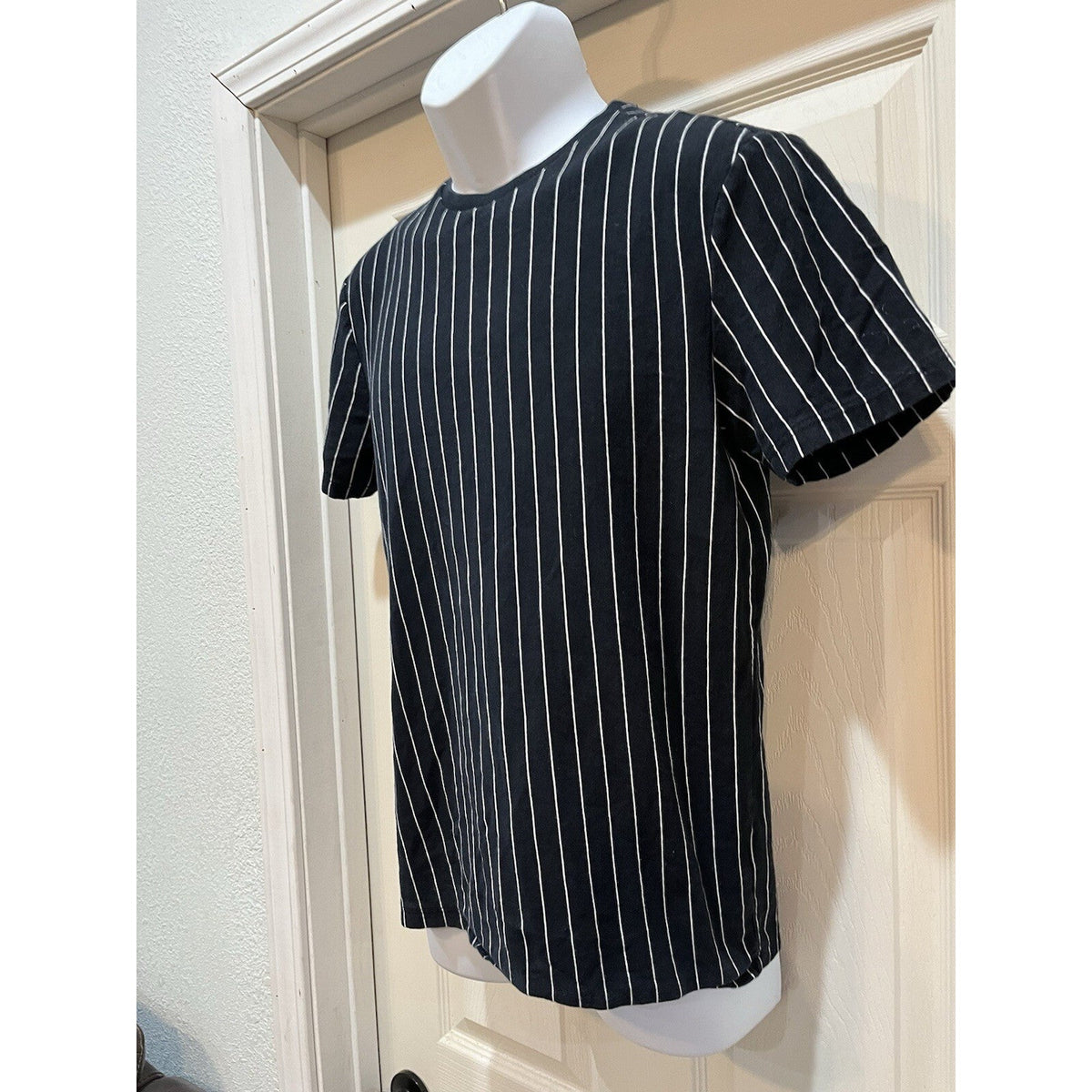 TOP Black White Striped Short Sleeve Jersey T-shirt Sports Tee Training Men's S