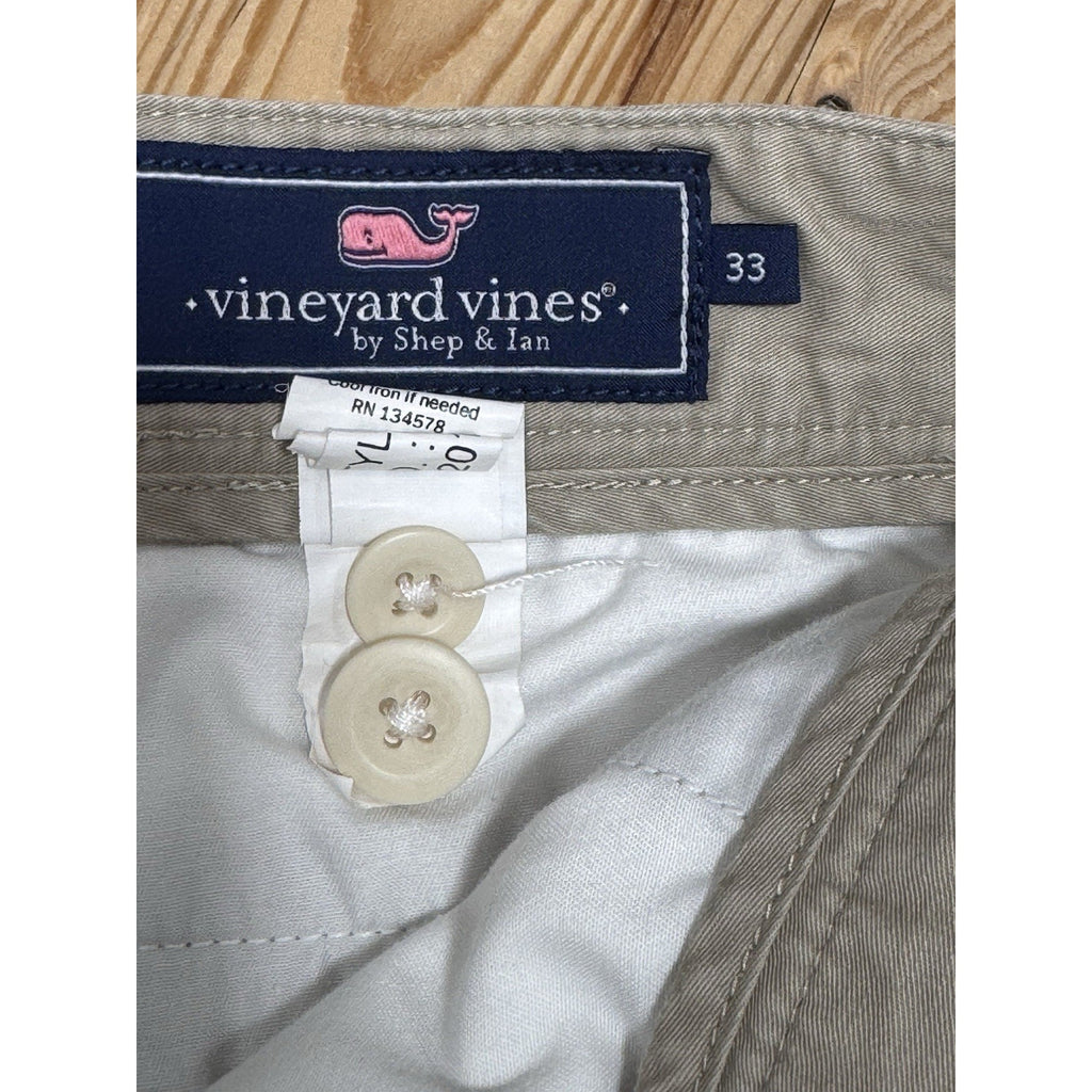 Vineyard Vines By Shep & Ian Shorts Mens 33 Beige Chino Flat Front Preppy