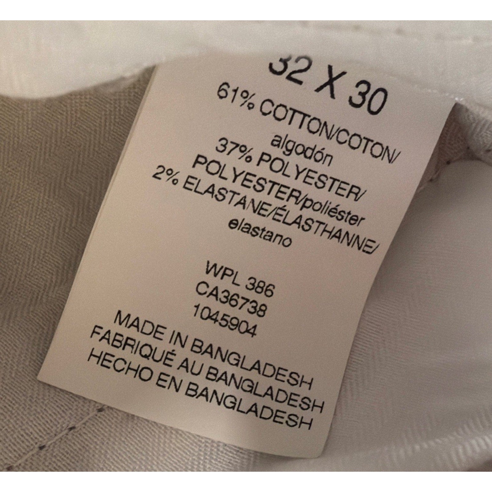 NWT Haggar Mens Premium No Iron Classic Fit Pleated Dress Pants Khaki 32x30 New