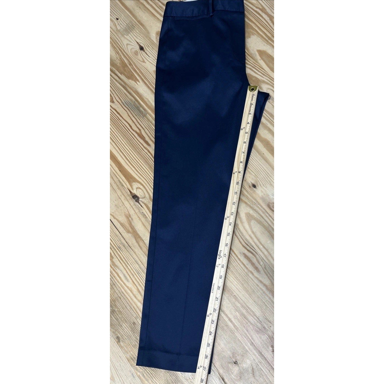 Orvis Dress Pants Womens Size 10 Navy Blue Pleated Front 33x28