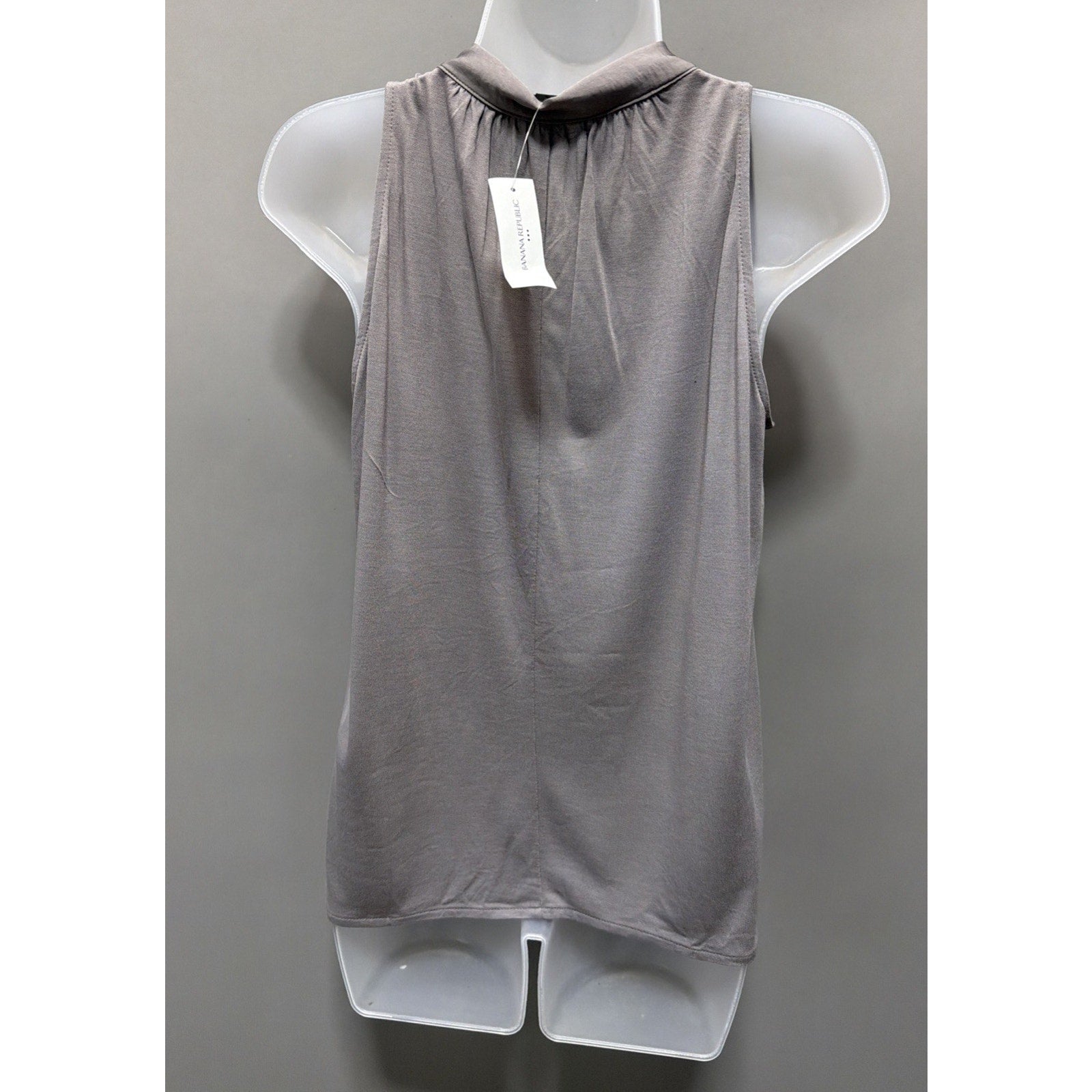 Banana Republic Black Sleeveless Soft Sarin Top Sz XS Keyhole Tie Front New