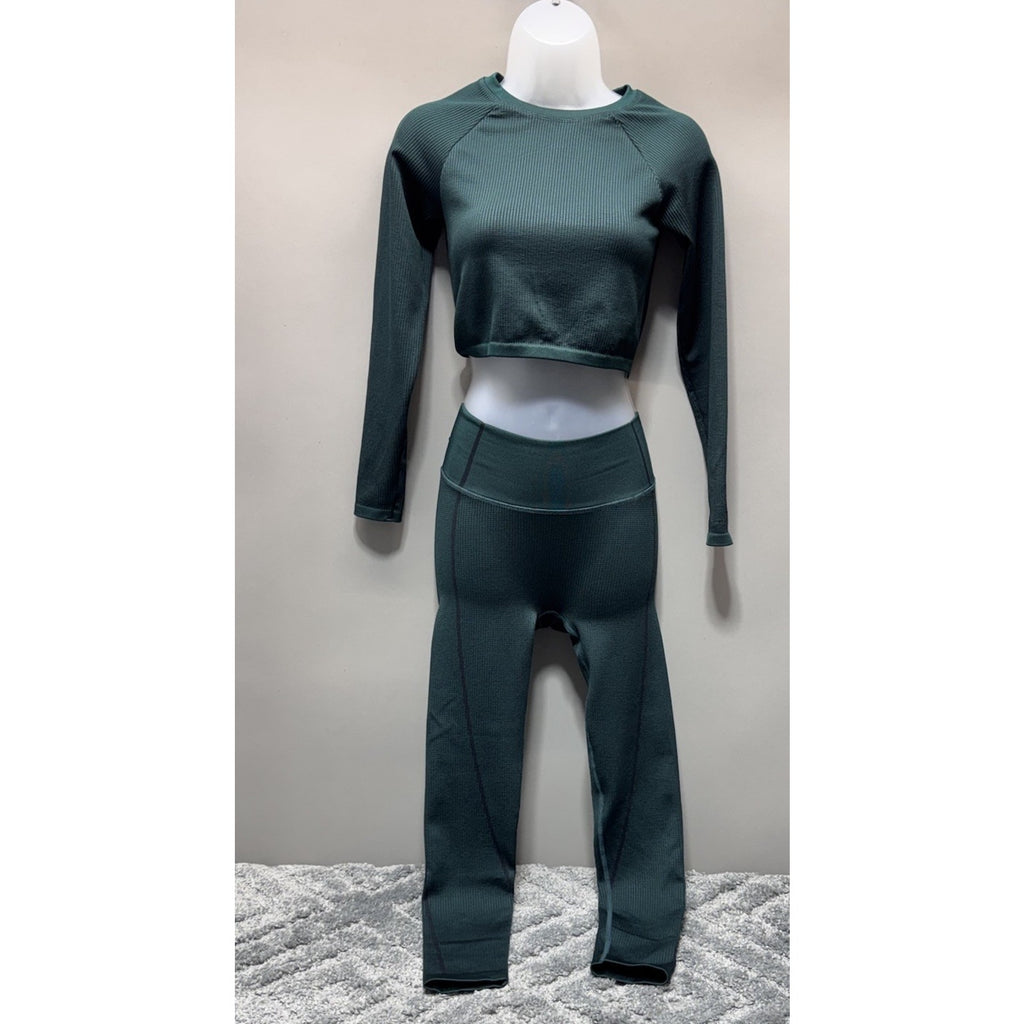 Offline by Aerie Green Seamless Cable Round Neck And Leggings Set Women’s S/M