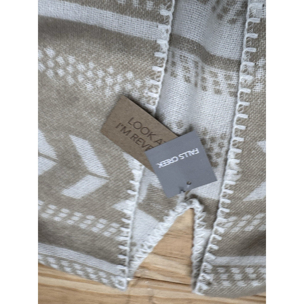 FALLS CREEK NWT ONE SIZE OPEN CARDIGAN Beige & White