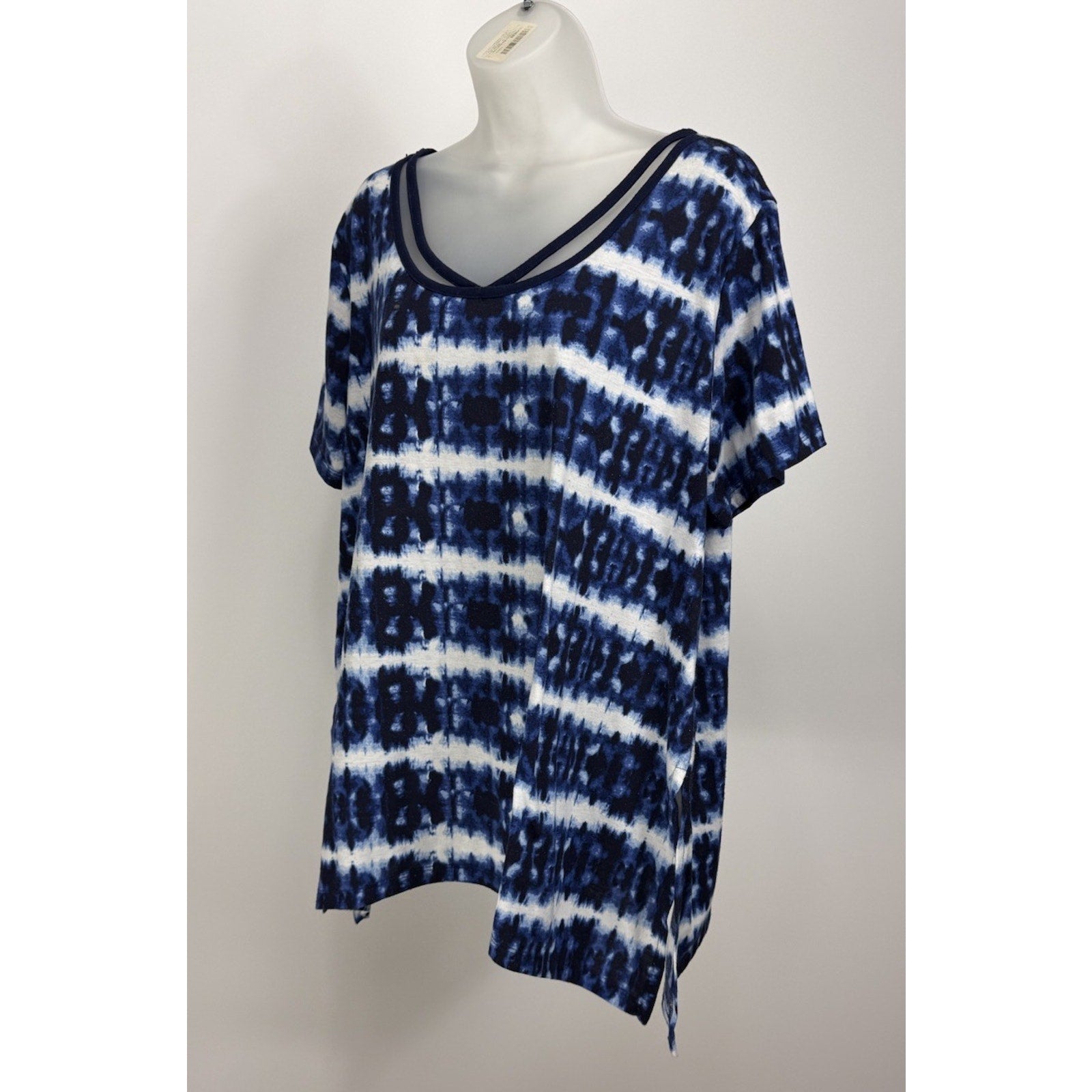 Just Be Womens Blouse Size Small Slit Sides Multi Color