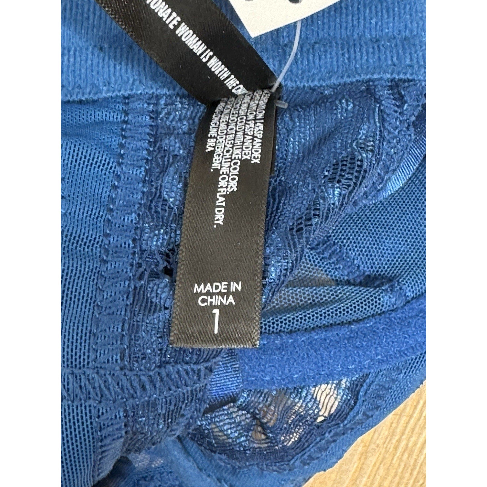 Torrid CAGE UNDERWIRE LONGLINE BRALETTE - LACE BLUE Size 1 Large NWT