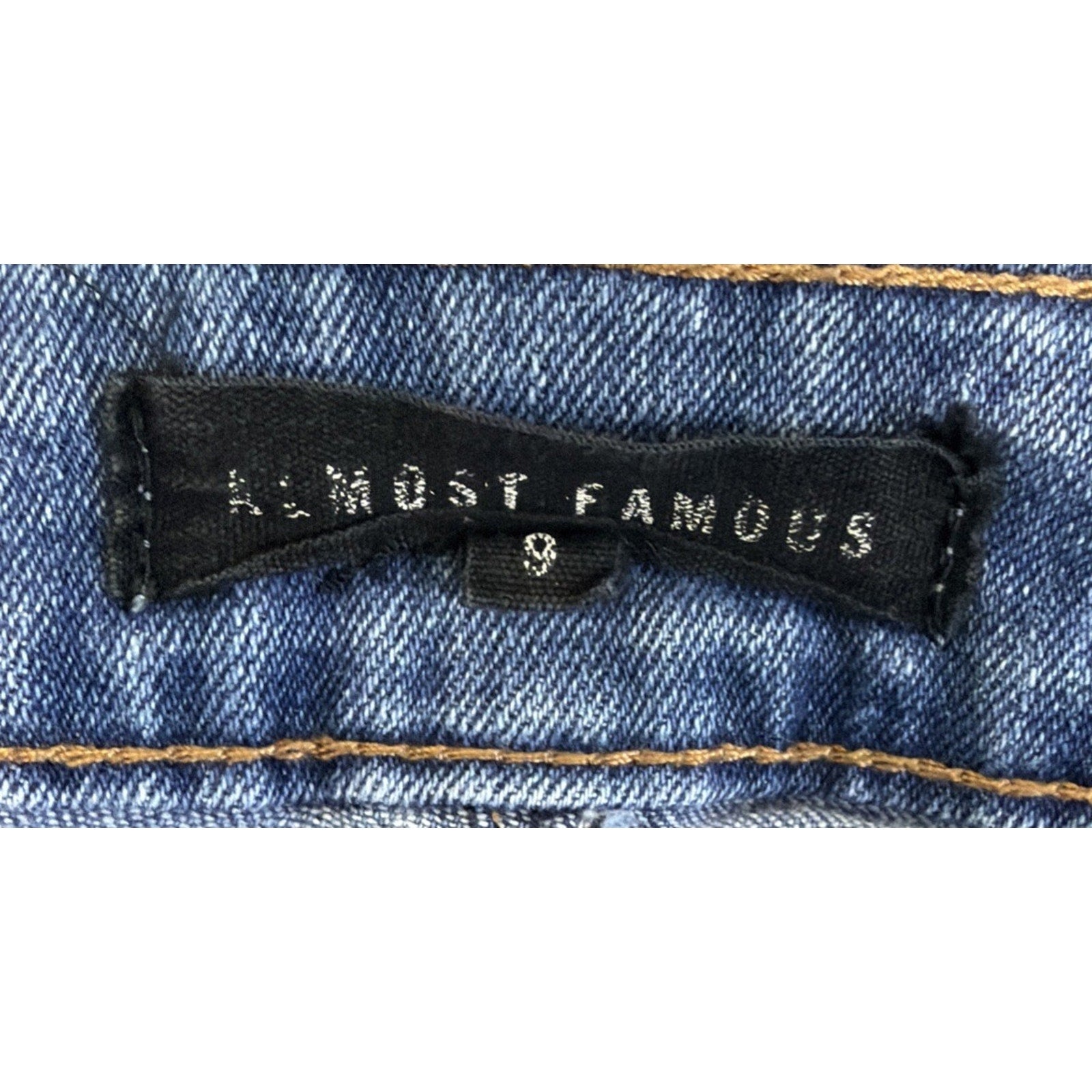 Y2K Almost Famous Womens Low Rise Bootcut Flare Denim Jeans Pockets Size 9 33x31