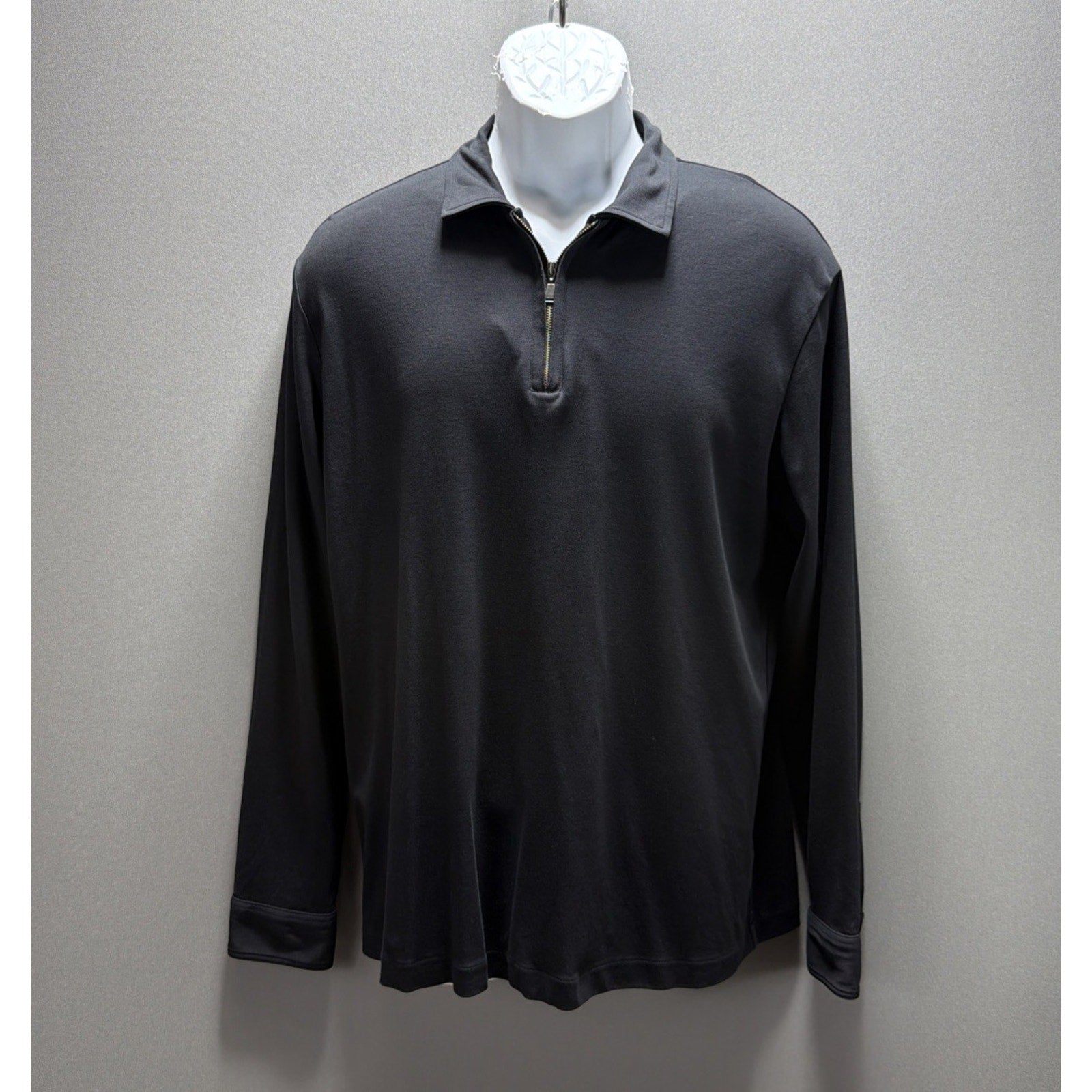 Murano Men's Liquid Luxury Pullover Slim Fit Black Shirt Size L NWOT