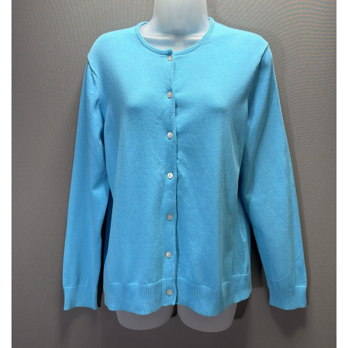 Lands' End Womans M 8-10 Cardigan Sweater Long Sleeve Stretch