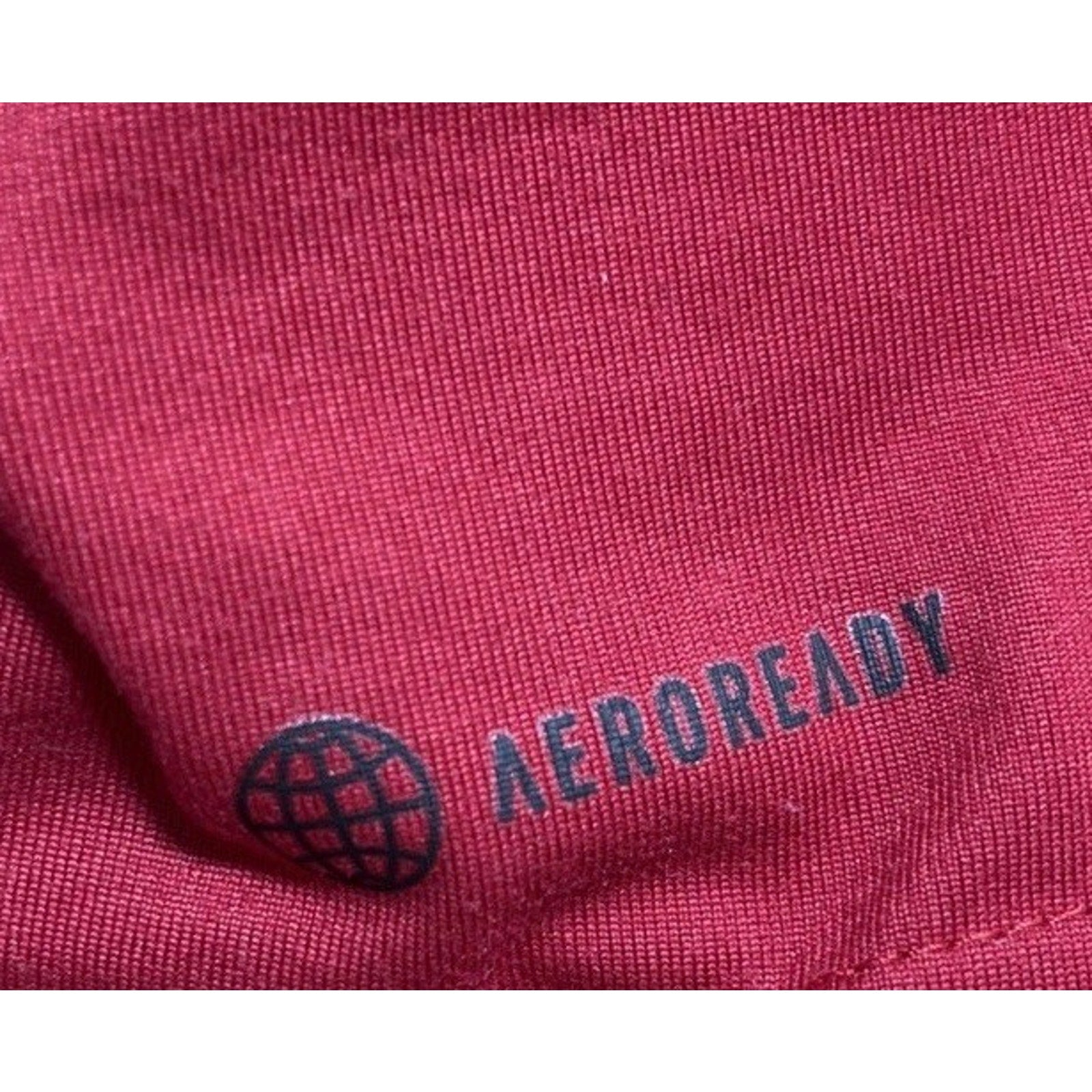 Adidas NCAA Indiana Hoosiers Basketball Team Locker Team T Shirt Red White M