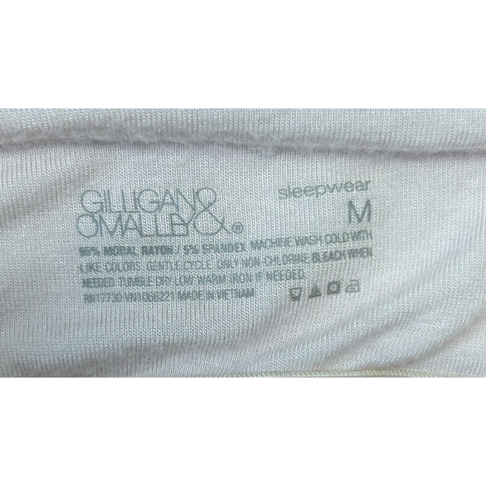 Gilligan & O'Malley sleepwear cami top Lightweight Medium .