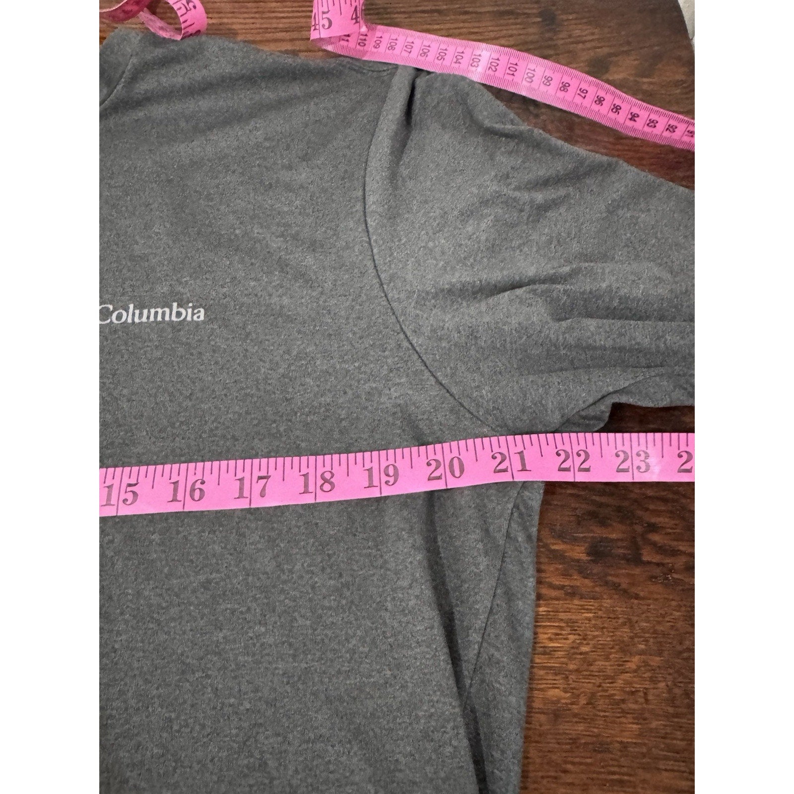 Columbia Omni-Shade Advanced UVA Blocking Shirt Size Medium Gray Short Sleeve