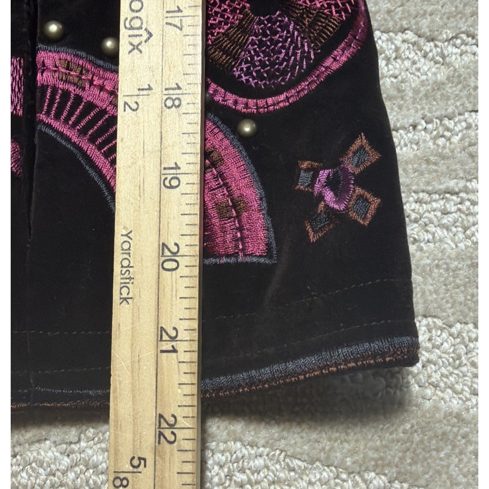 Vtg Peter Nygard Women’s Velvet Embroidered Blazer Victorian whimsigoth Size 8