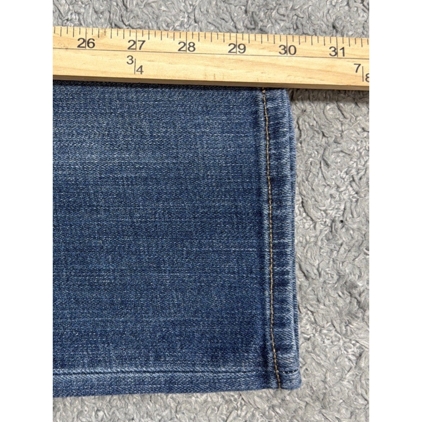 Lucky Brand Sweet Straight Leg Denim Jeans Women's 8/29 Med Wash Mid-Rise
