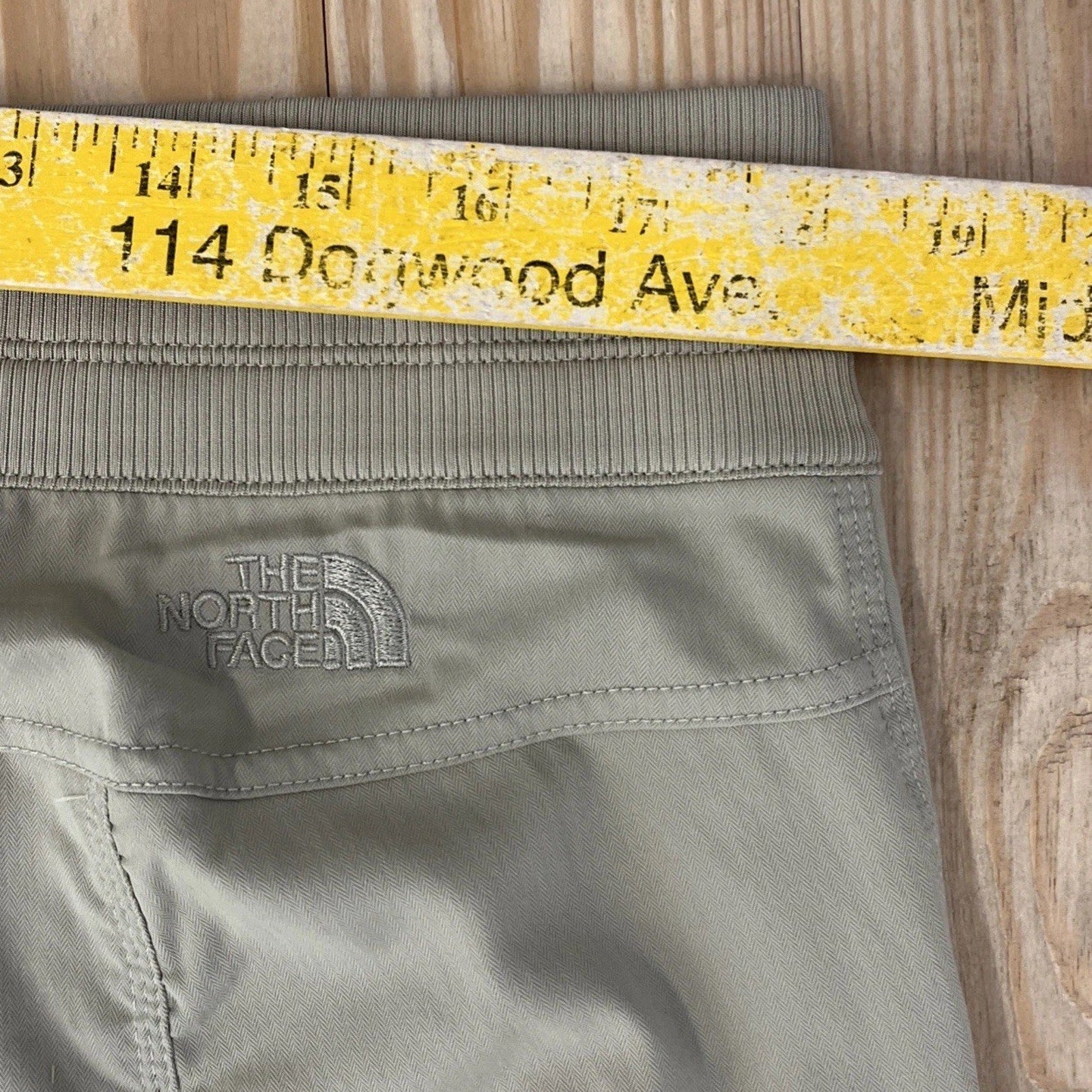 The North Face Aphrodite 2.0 Women's Pants - Twill Beige XL Short New With Tags