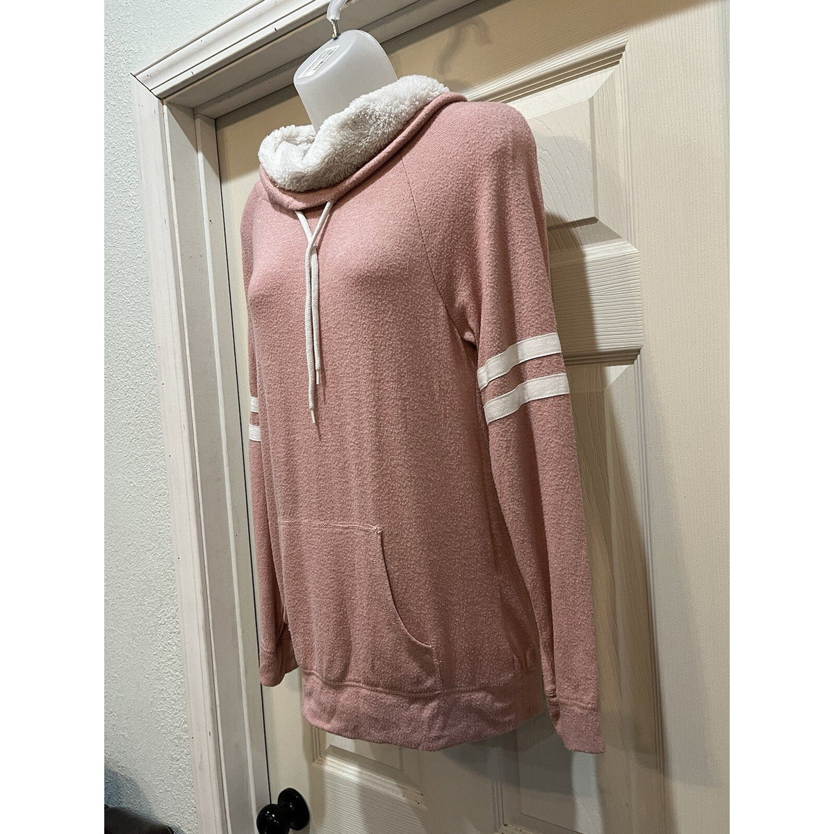 Ambiance Blush Pink Long Sleeve Mock Knit Sweatshirt Women's Size Medium Pocke