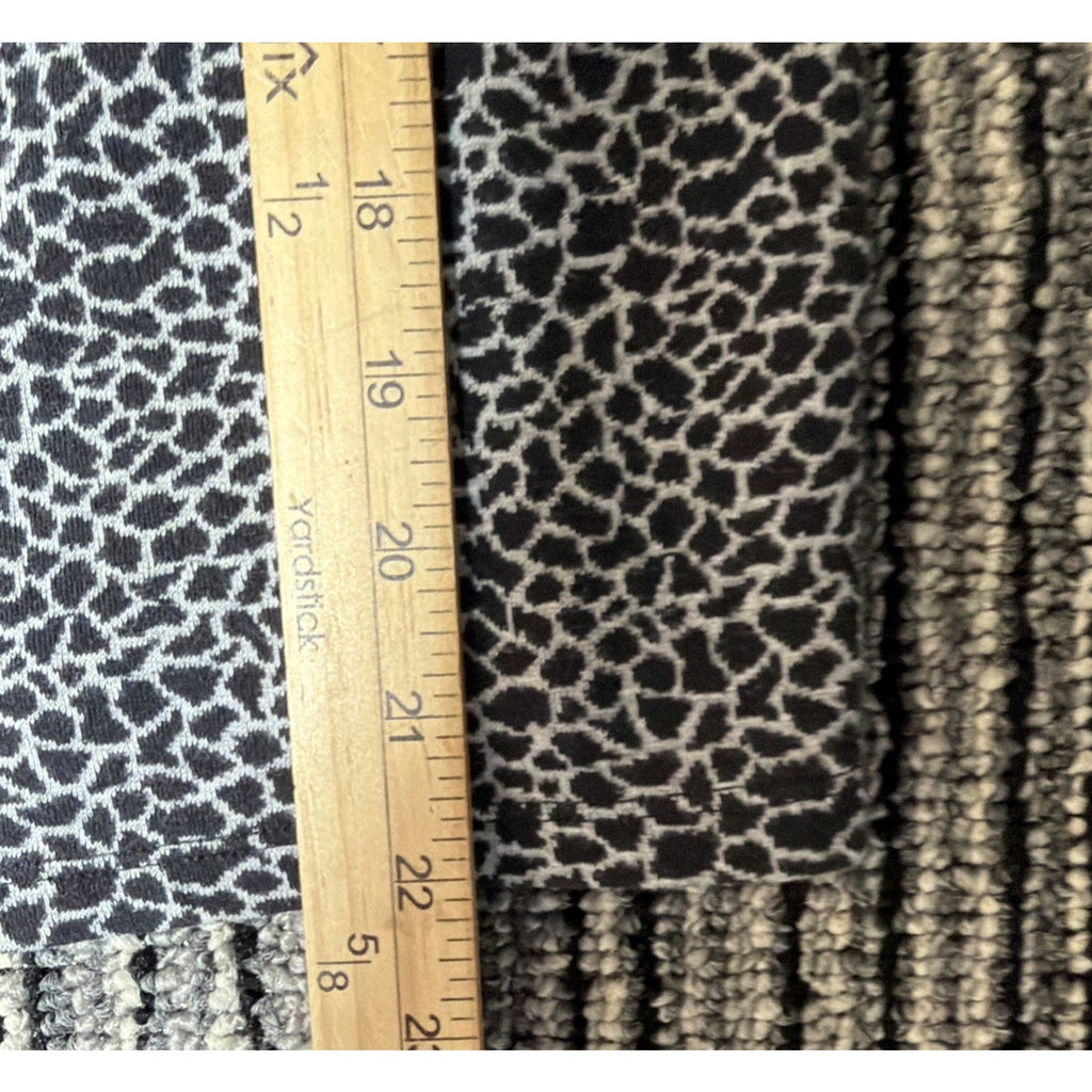Talbots Womens Sweater Large Petite Black White Giraffe Print 3/4 Sleeves Soft