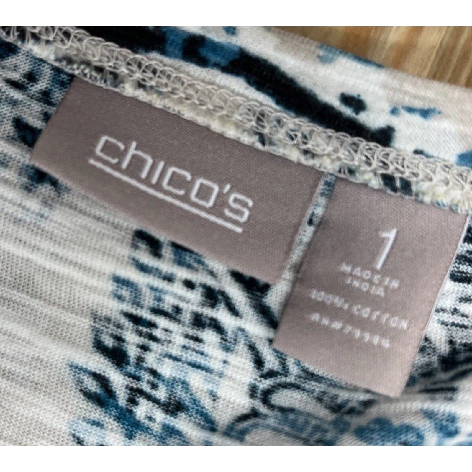 Chicos Shirt Womens 1 M Blue Ombre Paisley Cotton Long Sleeve