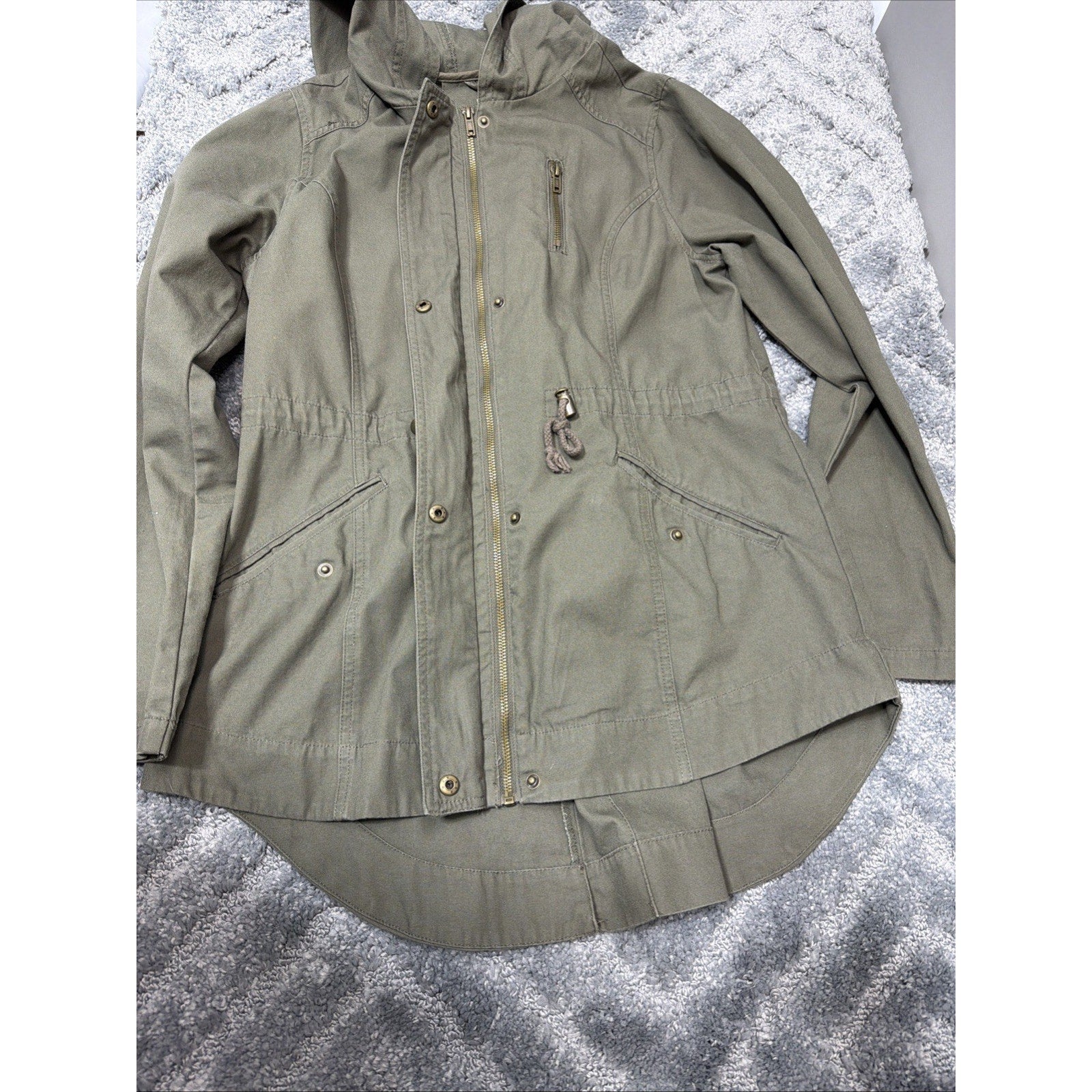 Women’s Maurices Army Green Hooded Jacket Lace Sleeves Back Detail M