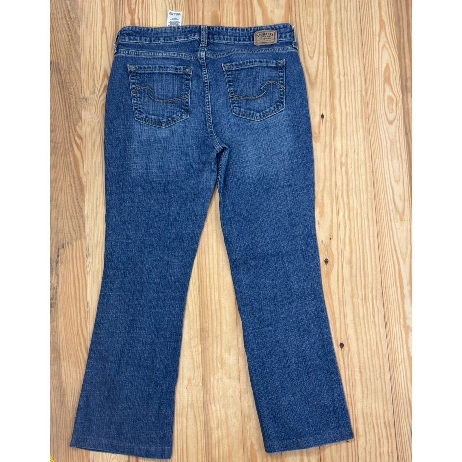 Signature by Levi Strauss and Co. Womens Low Rise Bootcut Jeans Size 8 Hemmed 26