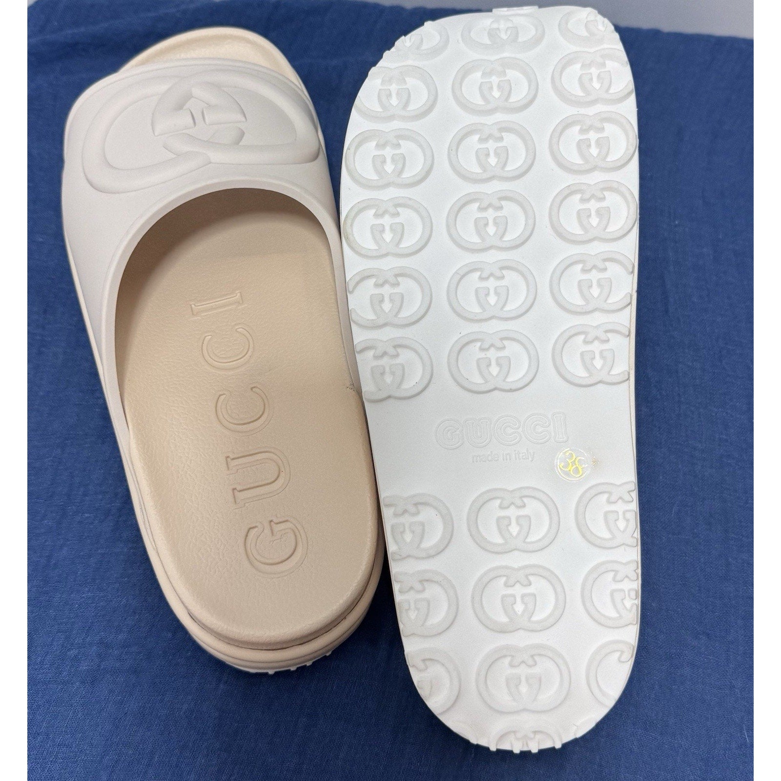 Gucci Miami Platform Slides Interlocking G Rubber Beige Size (38) 7 Women’s