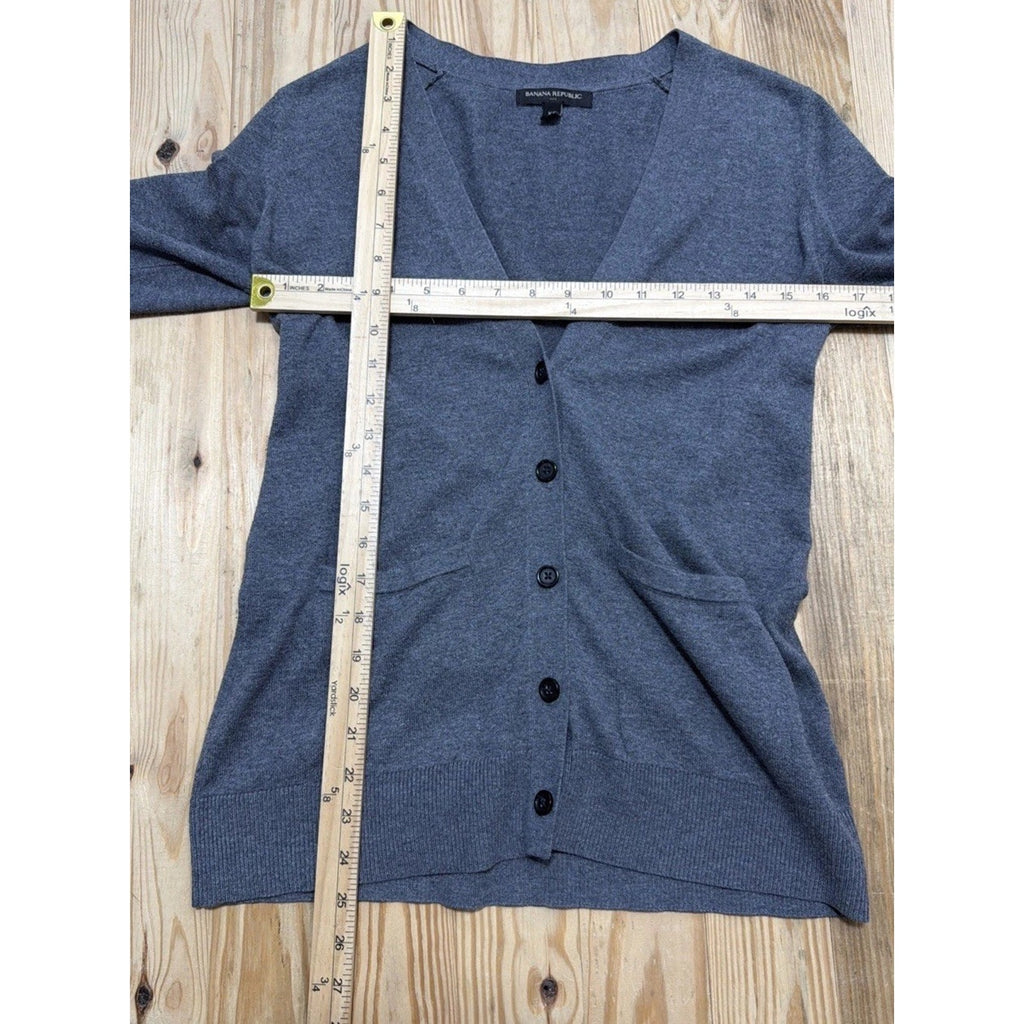 Banana Republic Women's Cardigan Sweater SZ XS Gray with Pockets and Buttons