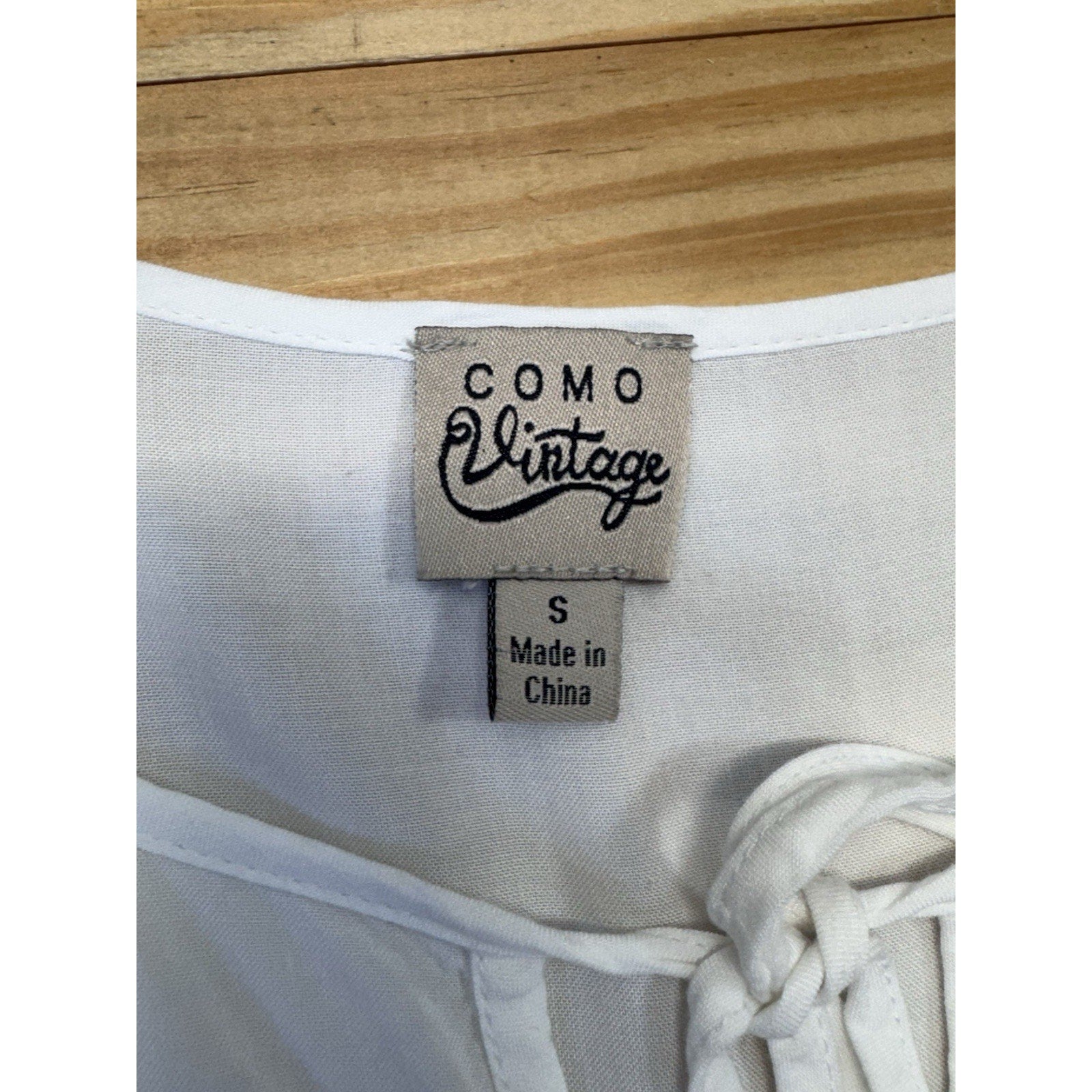 Como Vintage Blouse White Long Peasant Sleeve Women’s Size Small Bohemian Hippie