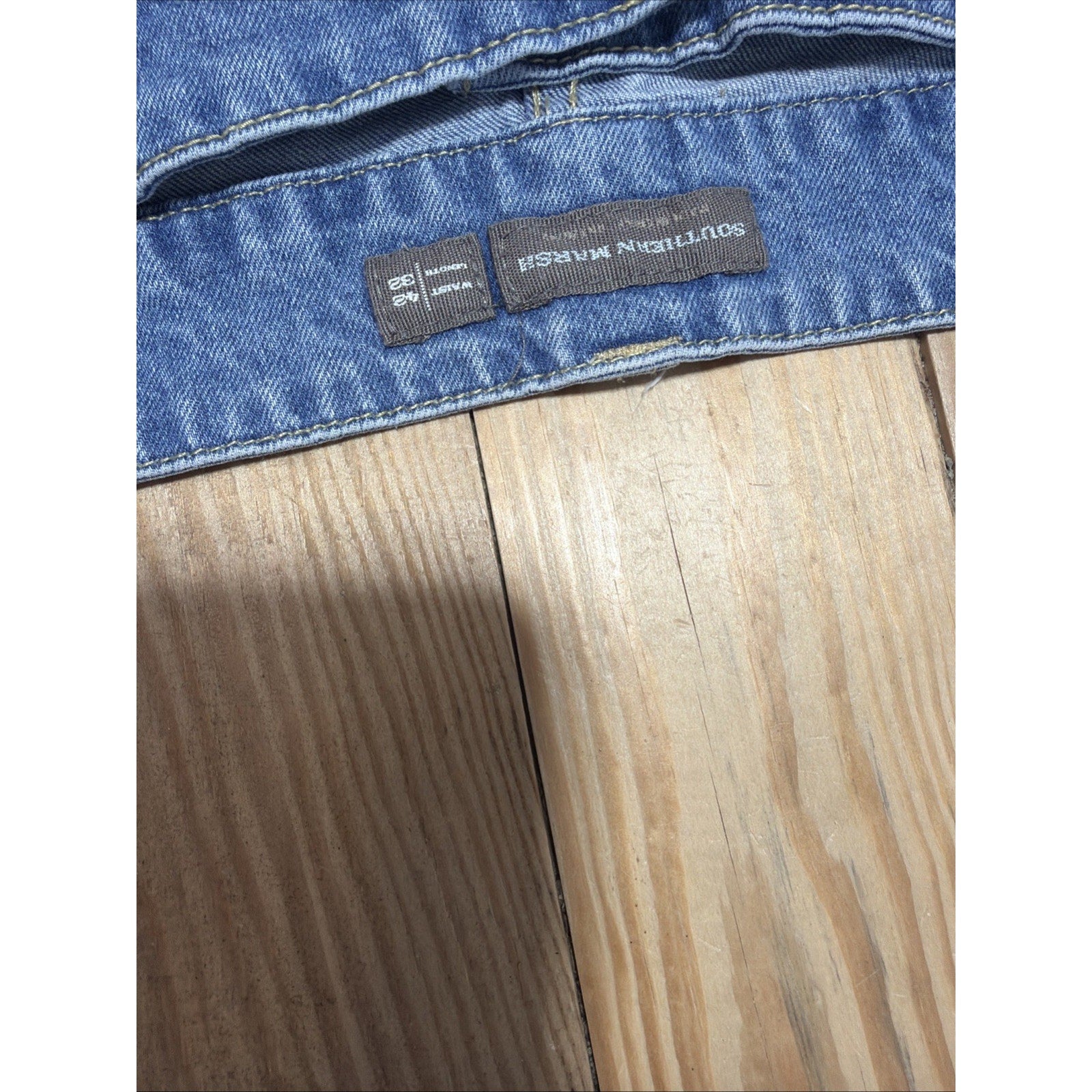 Southern Marsh Jeans Men’s 42X32 The Ellum Straight Leg Light Blue Wash EUC