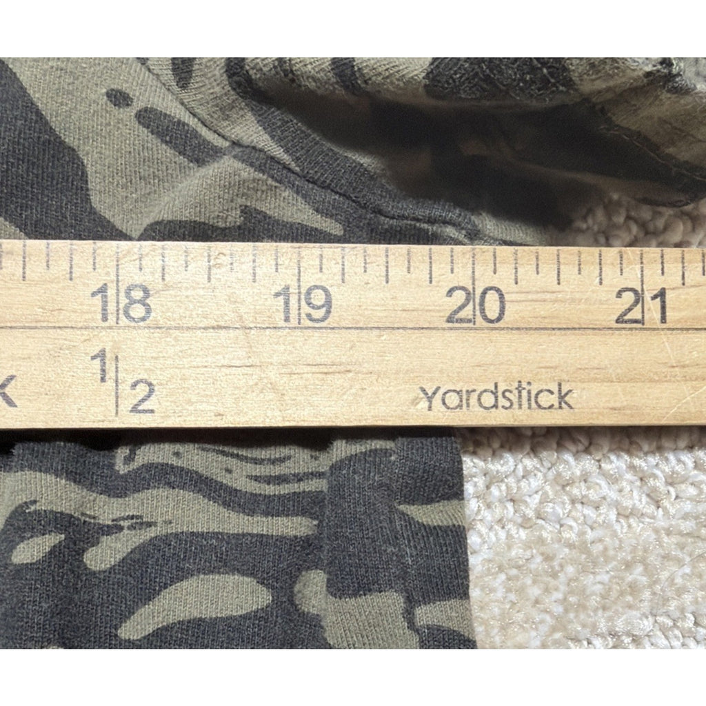 Express NYC Camo T Shirt Cotton Size Large