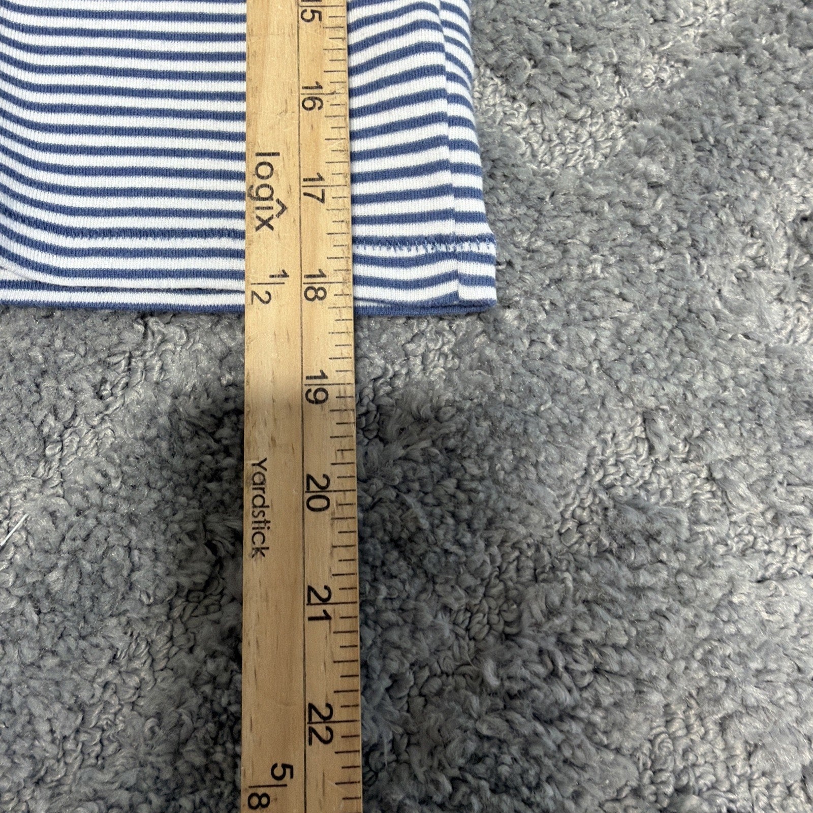 American Eagle blue white striped Cropped T-shirt women’s Large