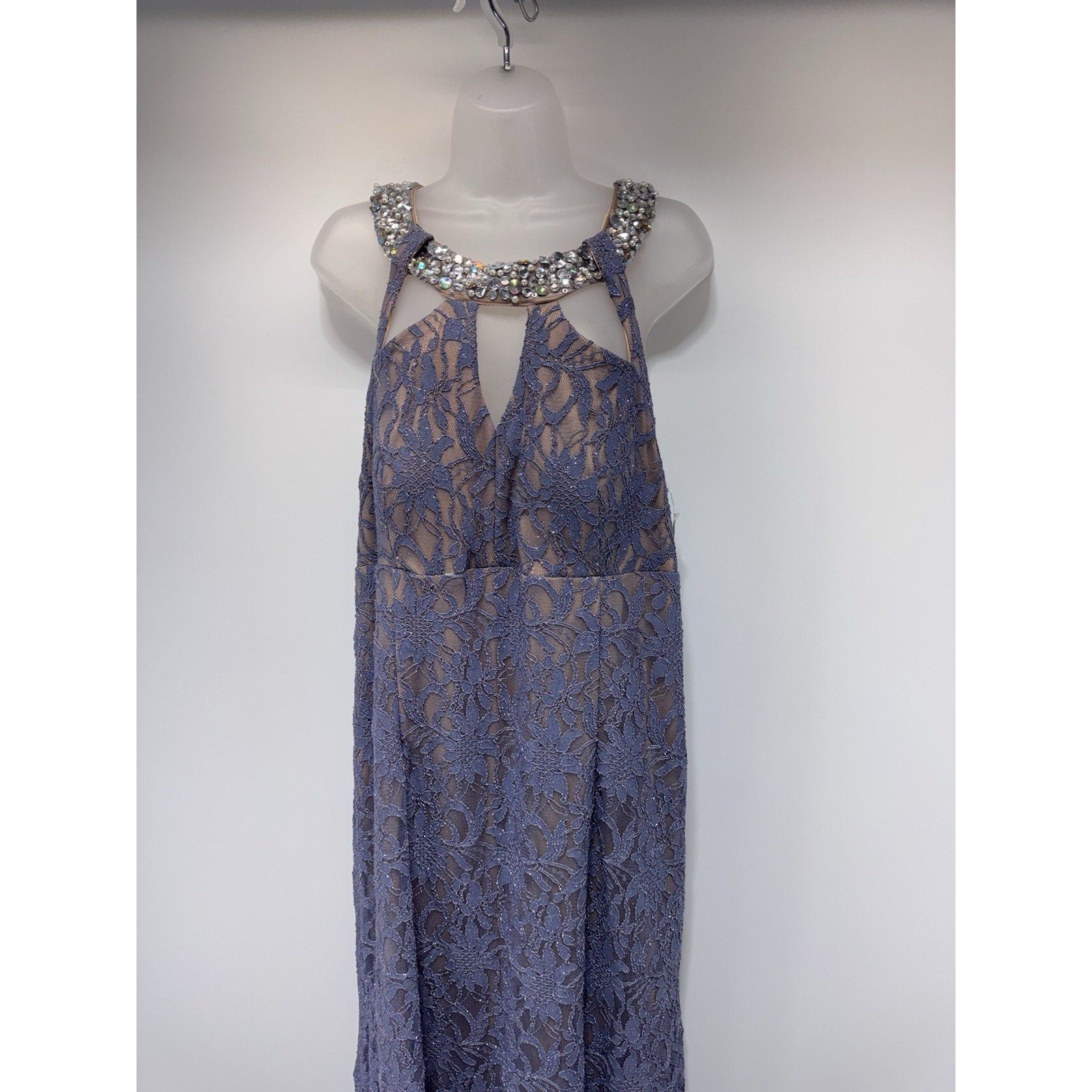 Deb Glitter Lace Lavender Formal Halter Gown Lined Women’s Size 18 NWT