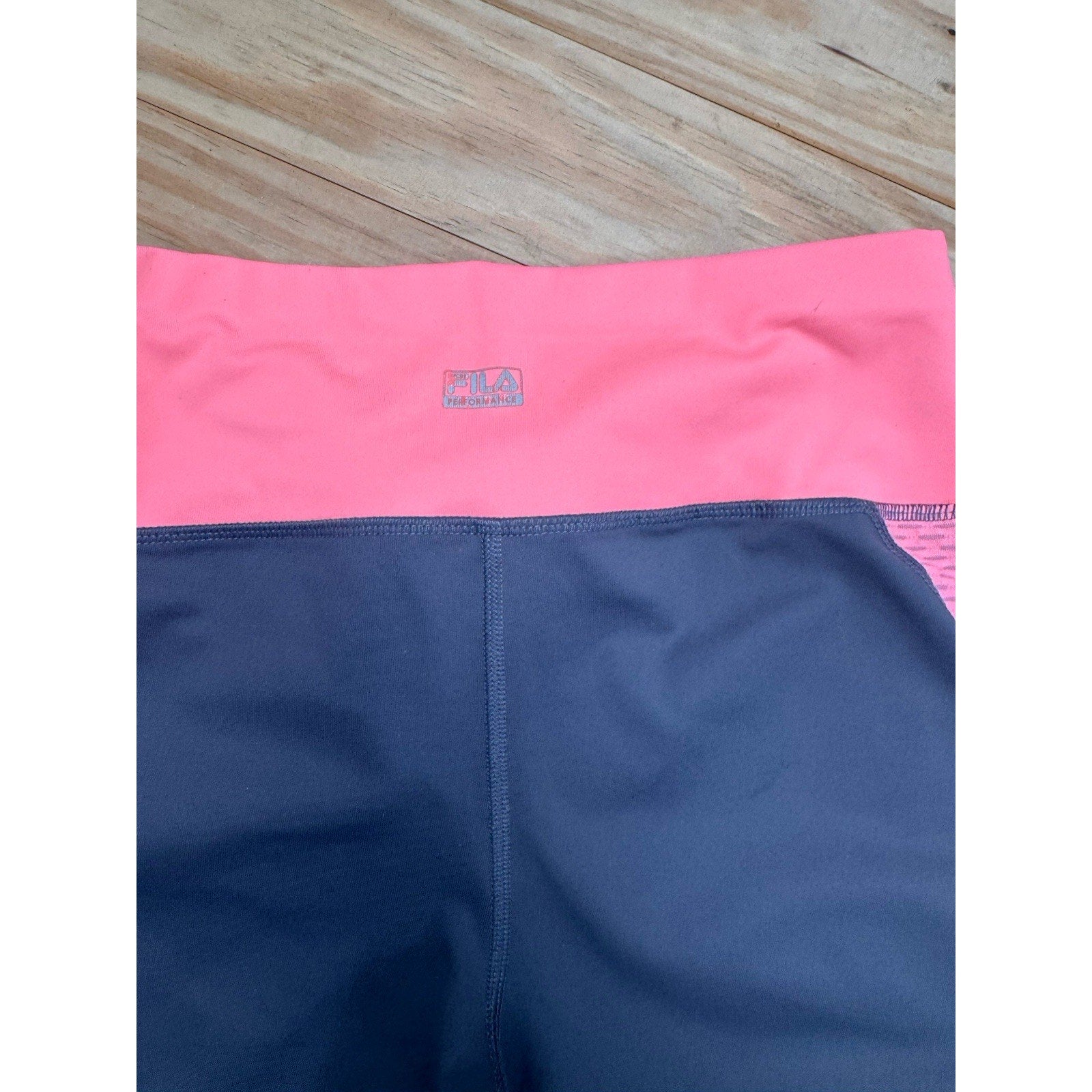 Fila Sport Small Capris Workout Pants Dark Gray With Pink Accent Stripes