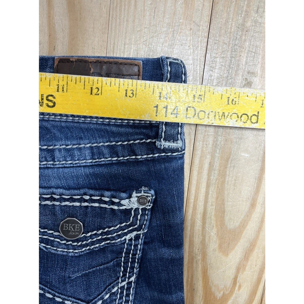 Buckle BKE Addison Straight Leg Flap Pocket Thick Stitch jean size 26x28 EUC