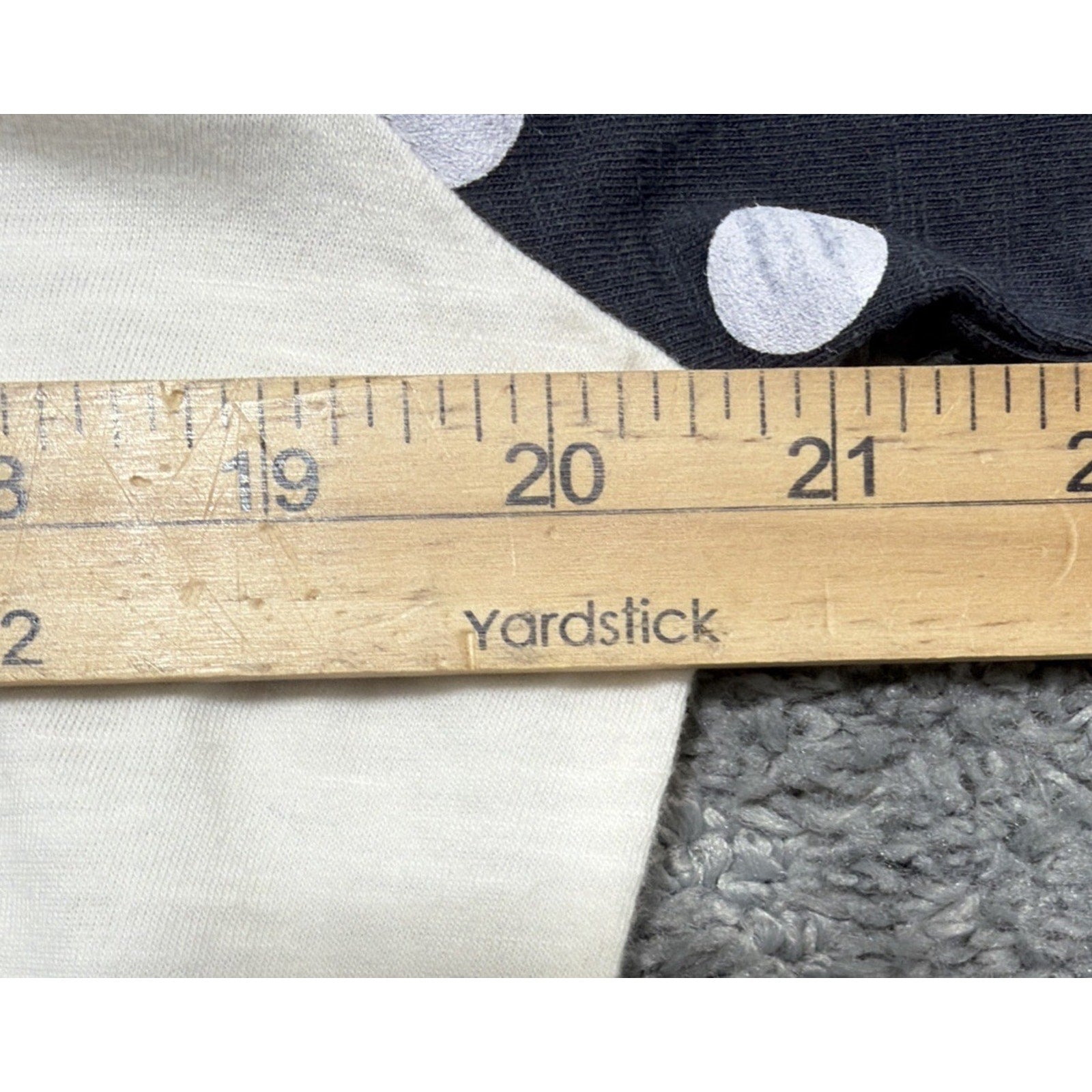 New Champion U.S ARMY Womens Long Sleeve Crew Neck Shirt White Blue Polka Dots M