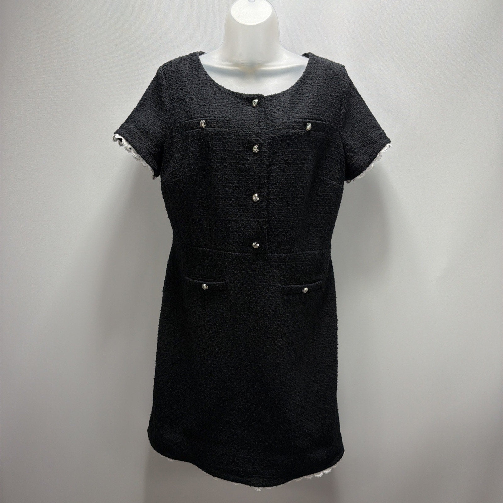 Talbots Black and White Elegant Lace Trim Lined Short Sleeve Sheath Dress Sz 10